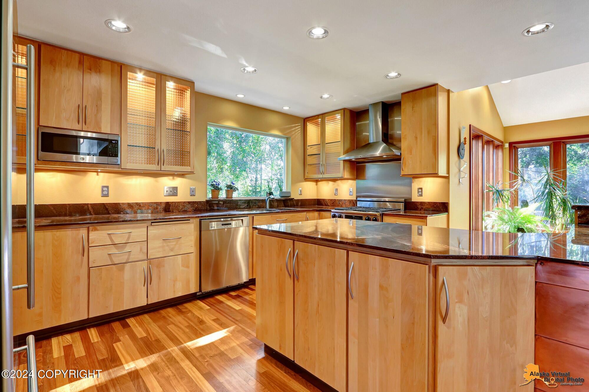 4871 Retriever Circle