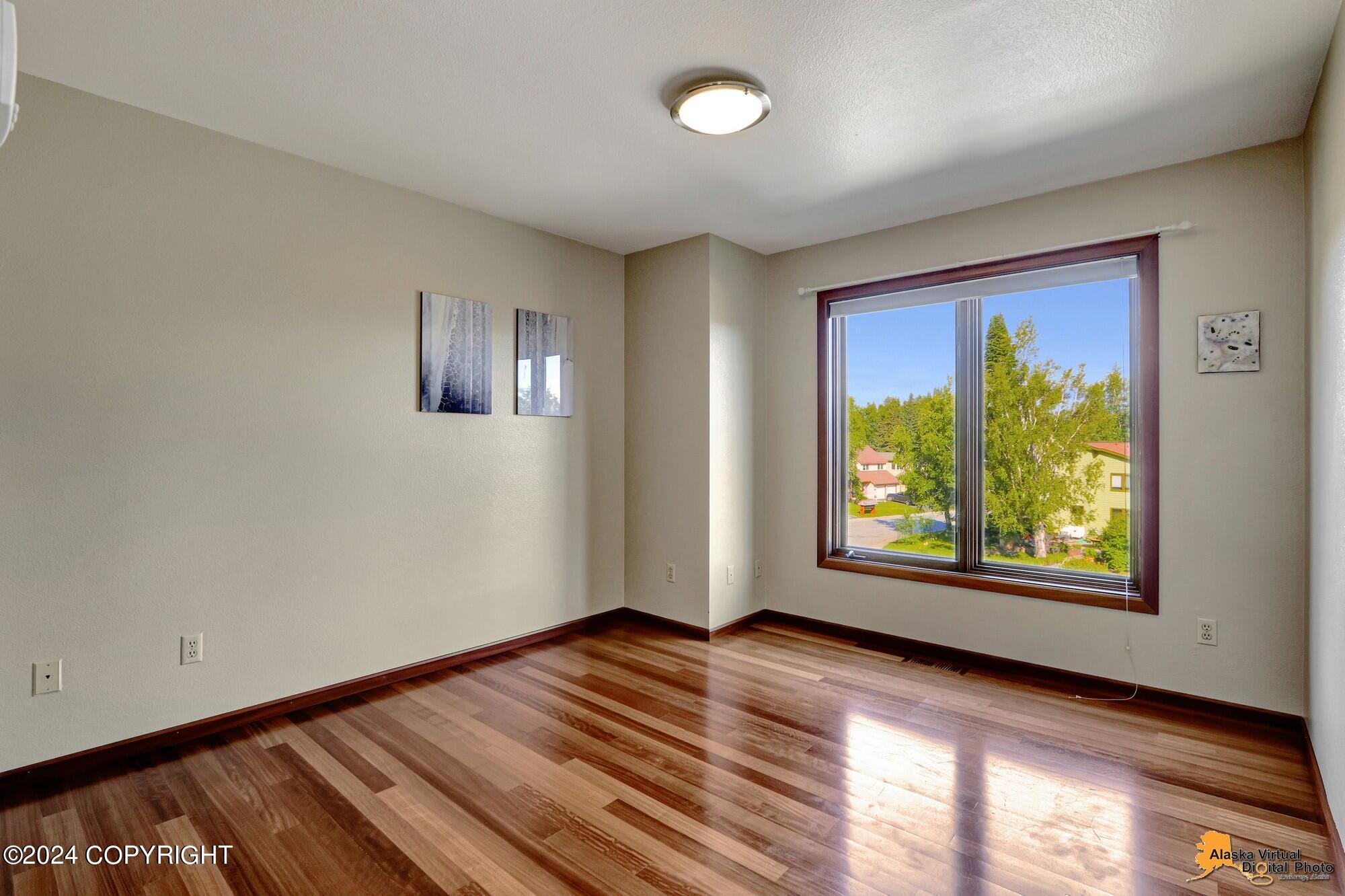 4871 Retriever Circle