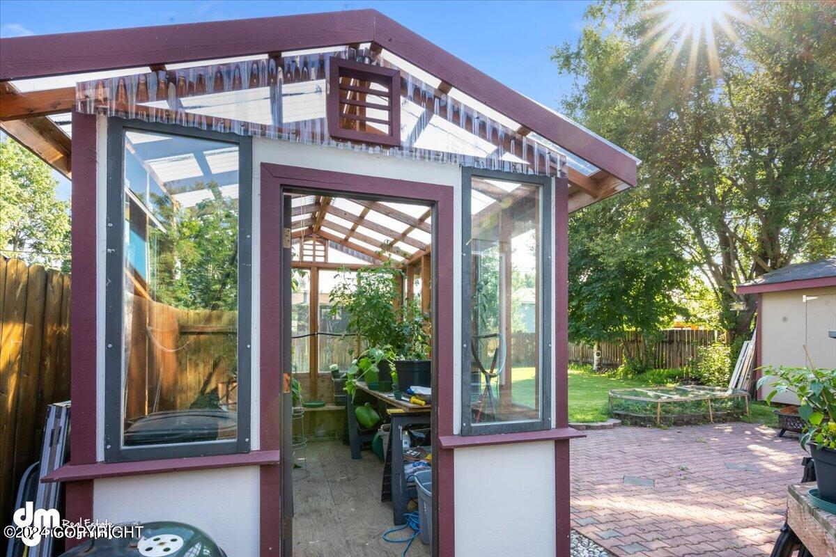 3102 W 29th Avenue