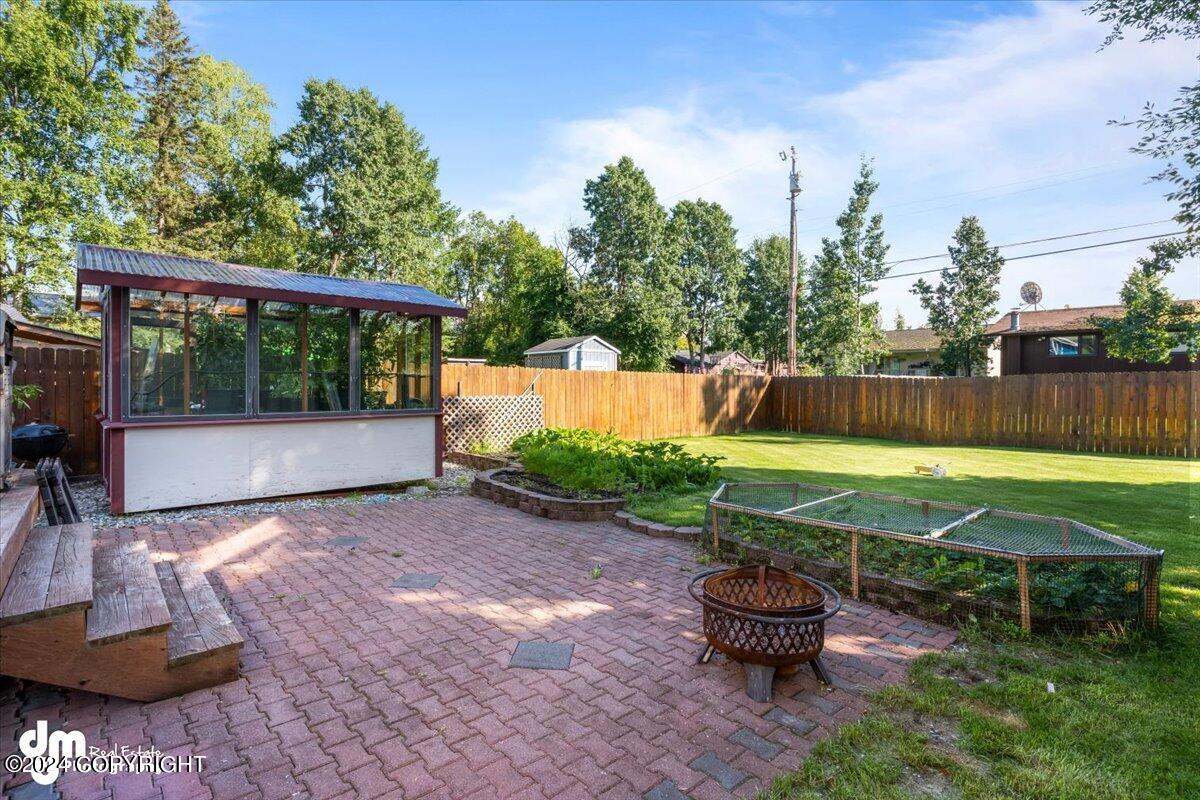 3102 W 29th Avenue
