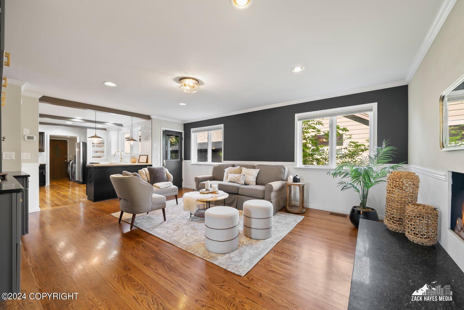 517 W 12th Avenue