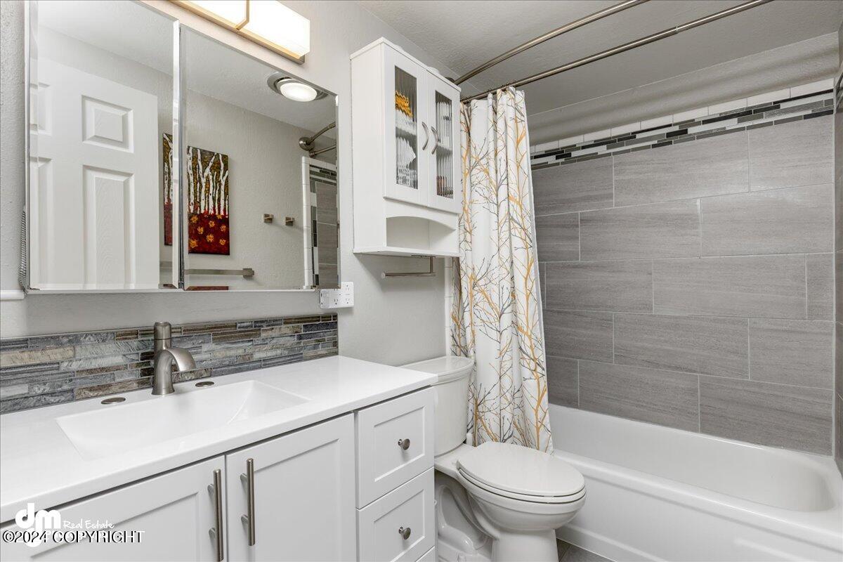 400 W 76th Avenue # 104