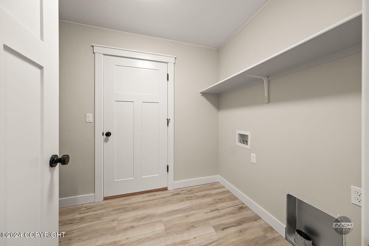 8666 Shearwater Street