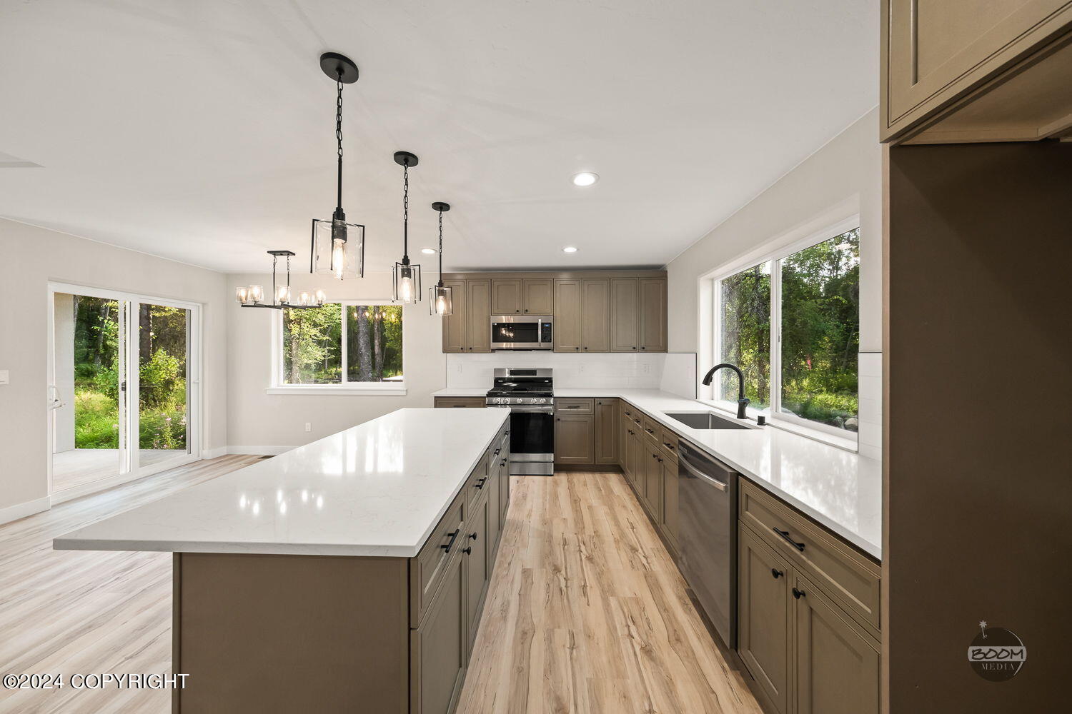 8666 Shearwater Street