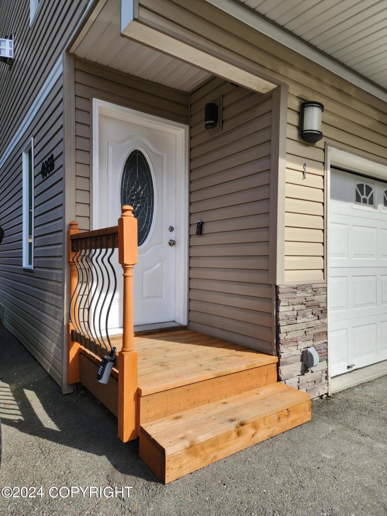 4002 Lakehurst Circle # 1