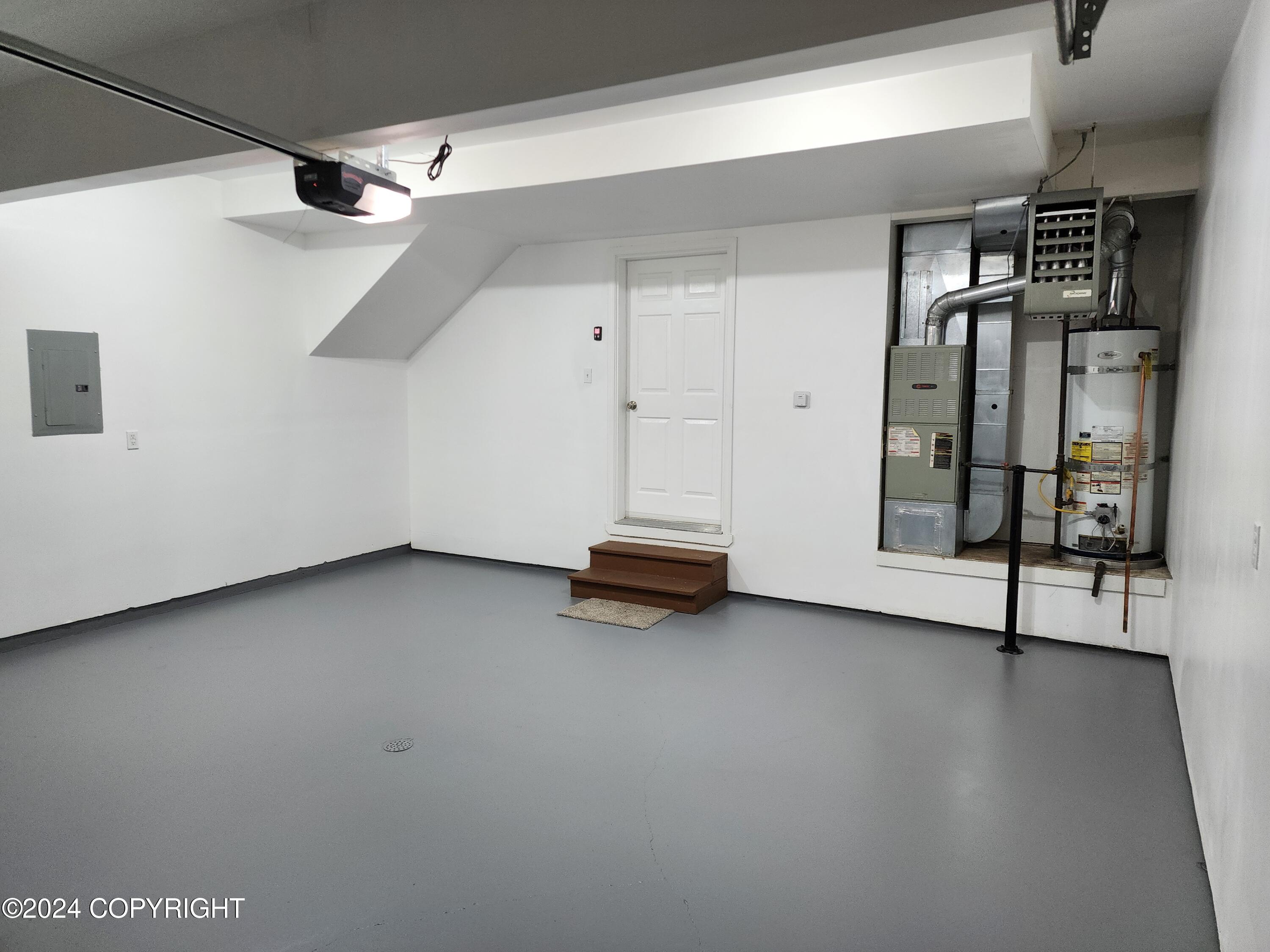 4002 Lakehurst Circle # 1