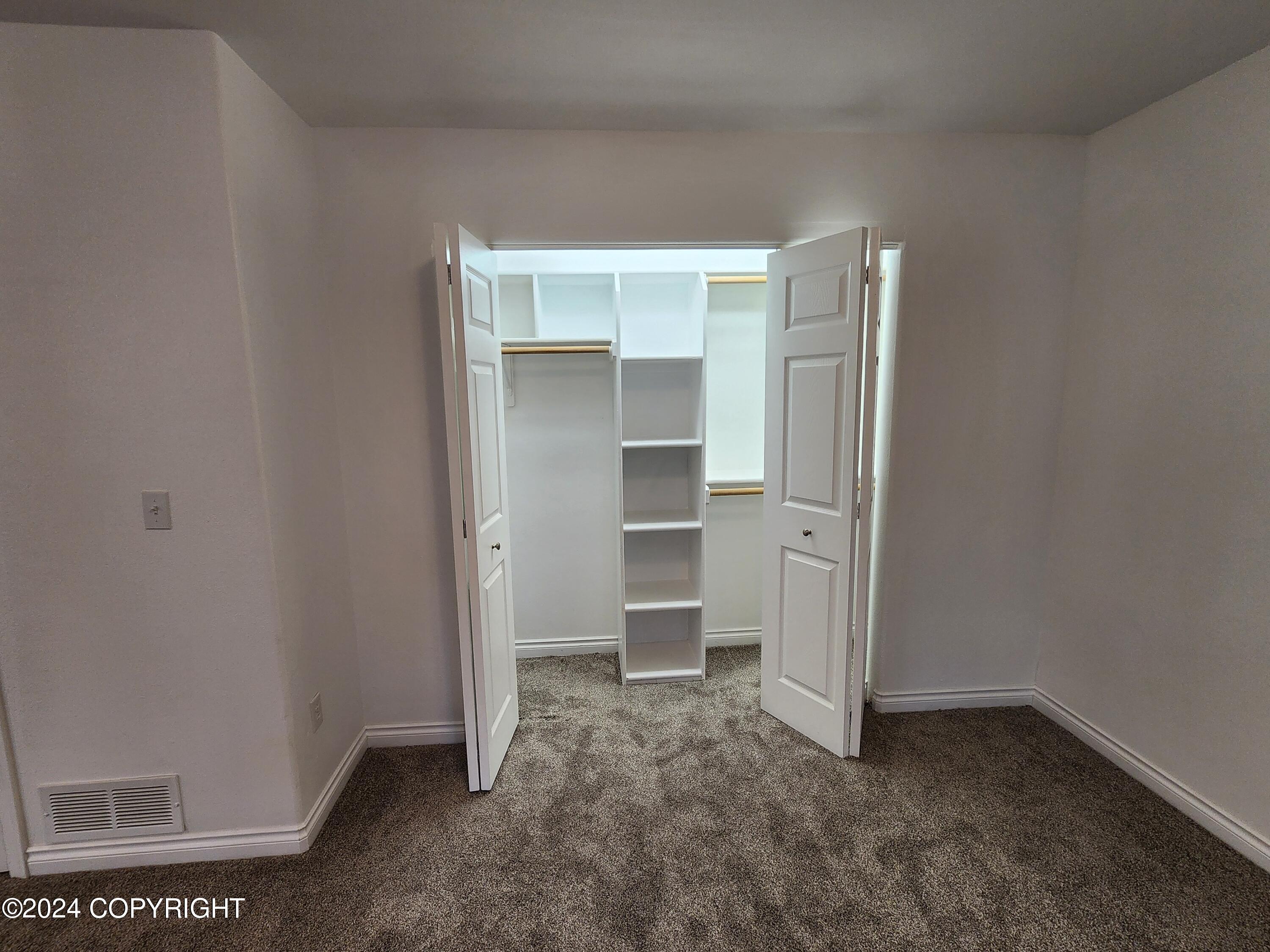 4002 Lakehurst Circle # 1