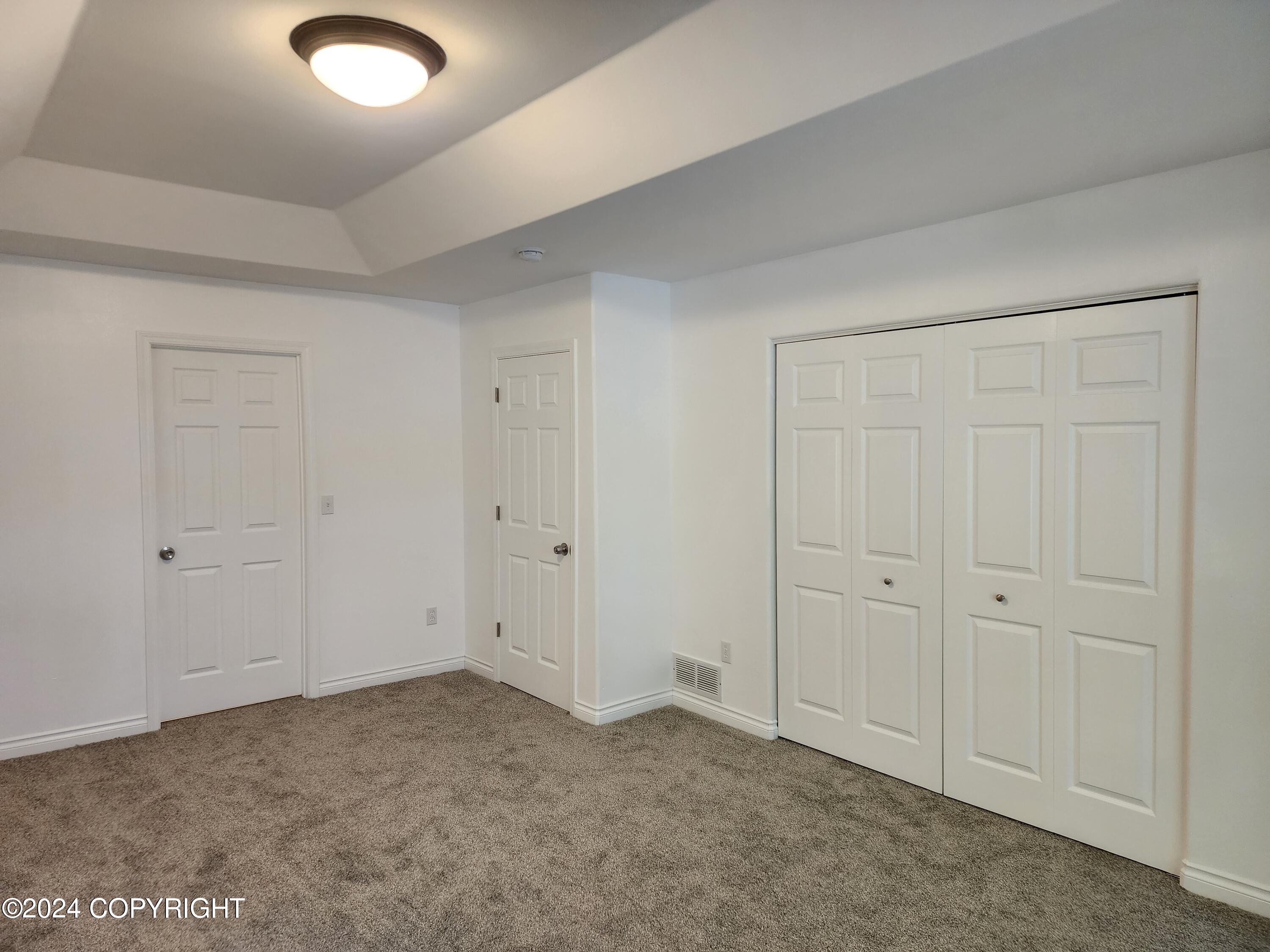 4002 Lakehurst Circle # 1