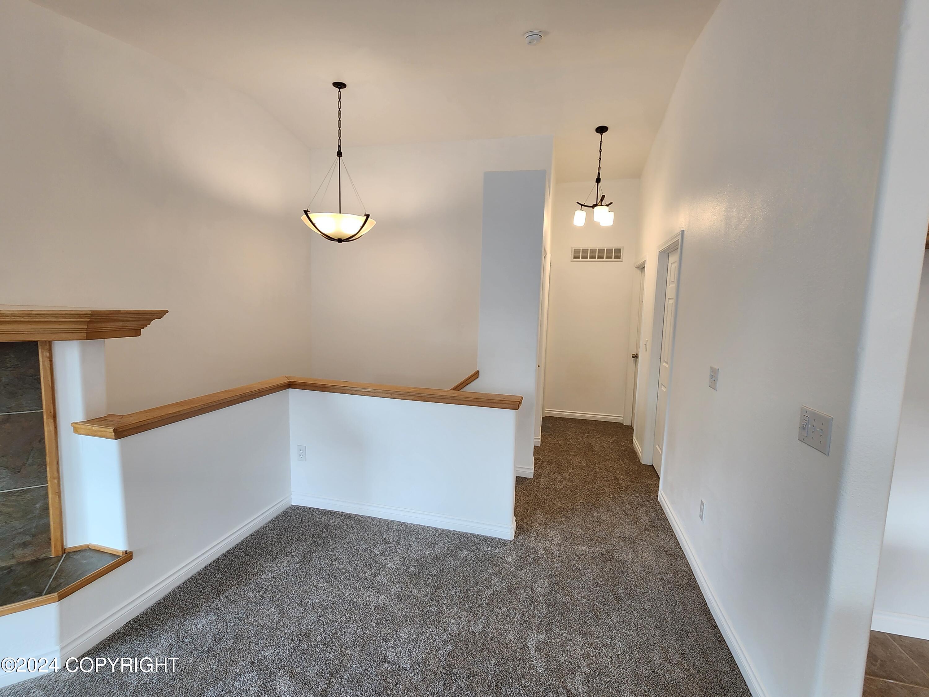 4002 Lakehurst Circle # 1