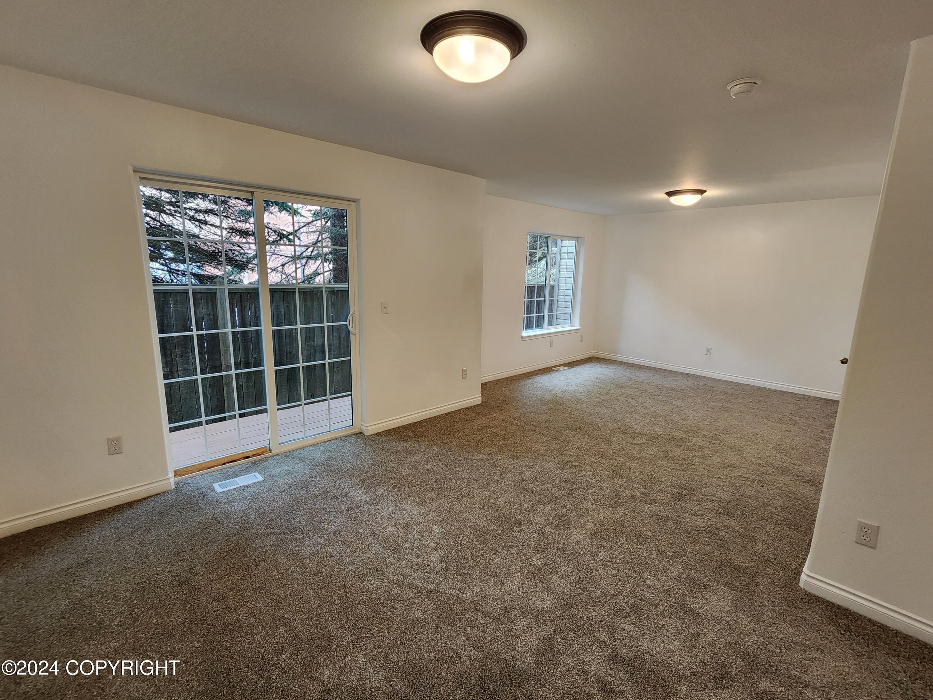 4002 Lakehurst Circle # 1