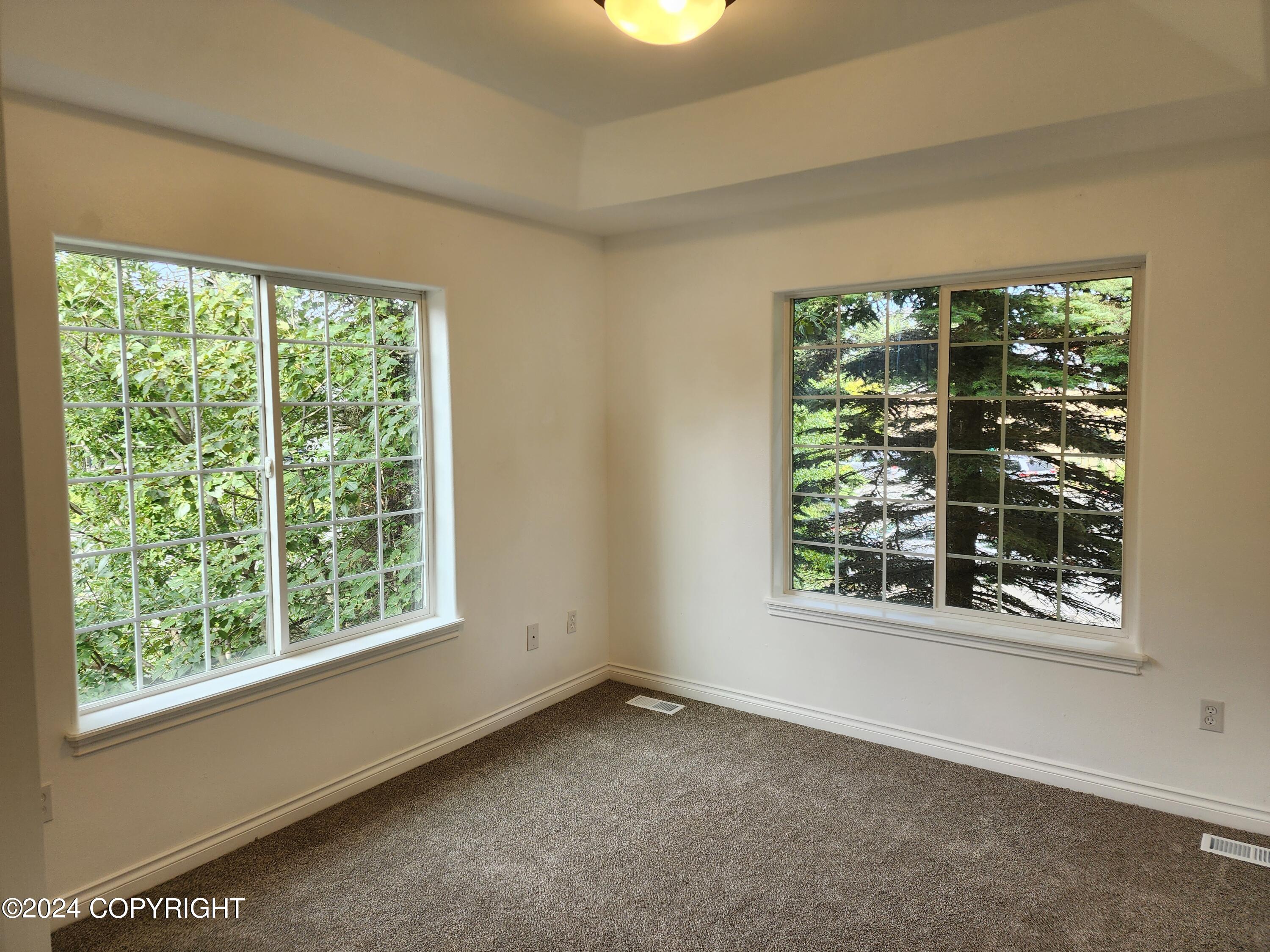 4002 Lakehurst Circle # 1