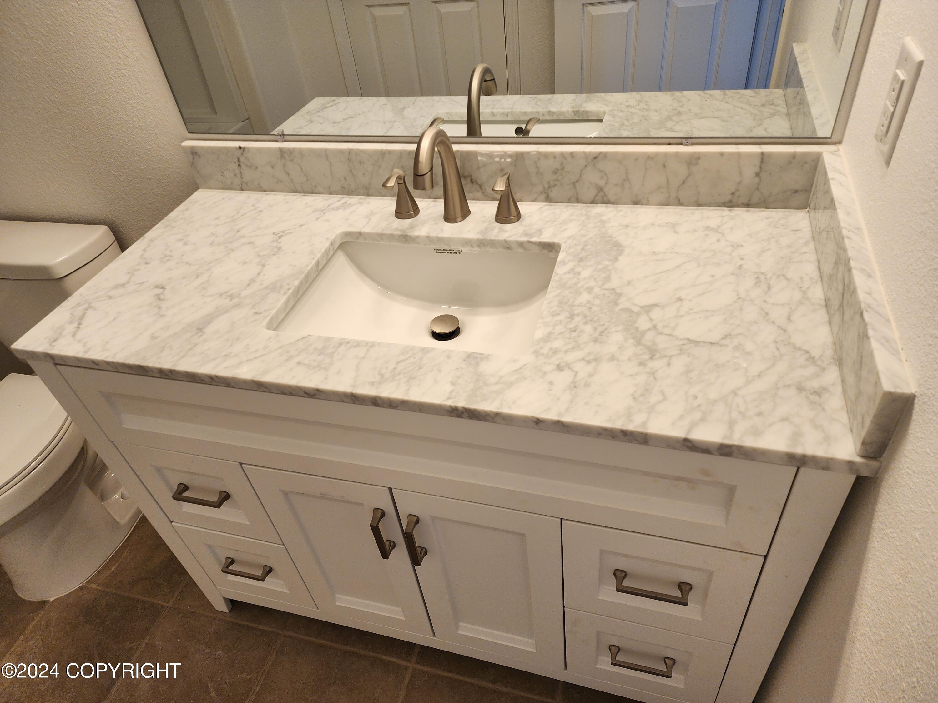 4002 Lakehurst Circle # 1