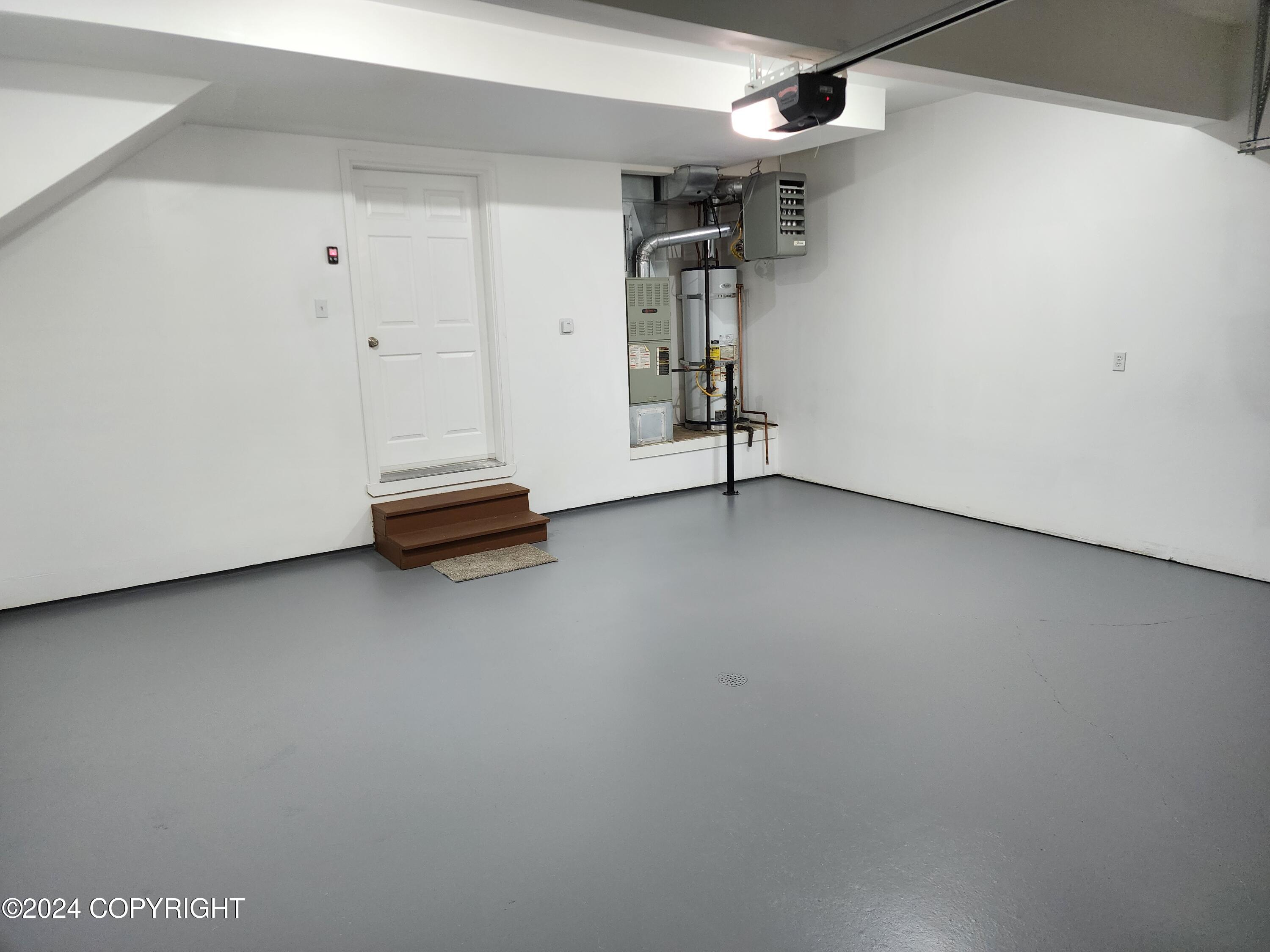 4002 Lakehurst Circle # 1