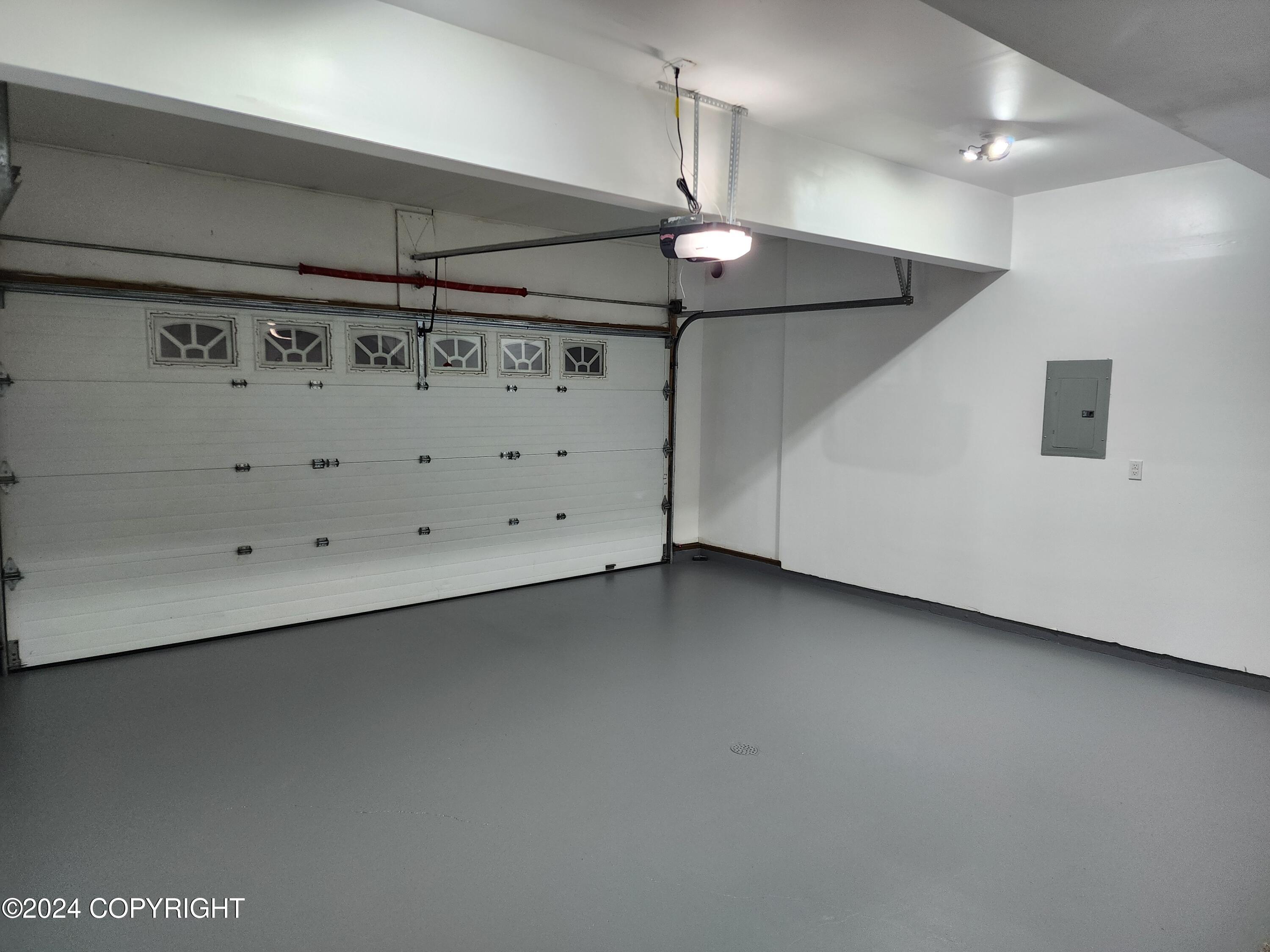 4002 Lakehurst Circle # 1