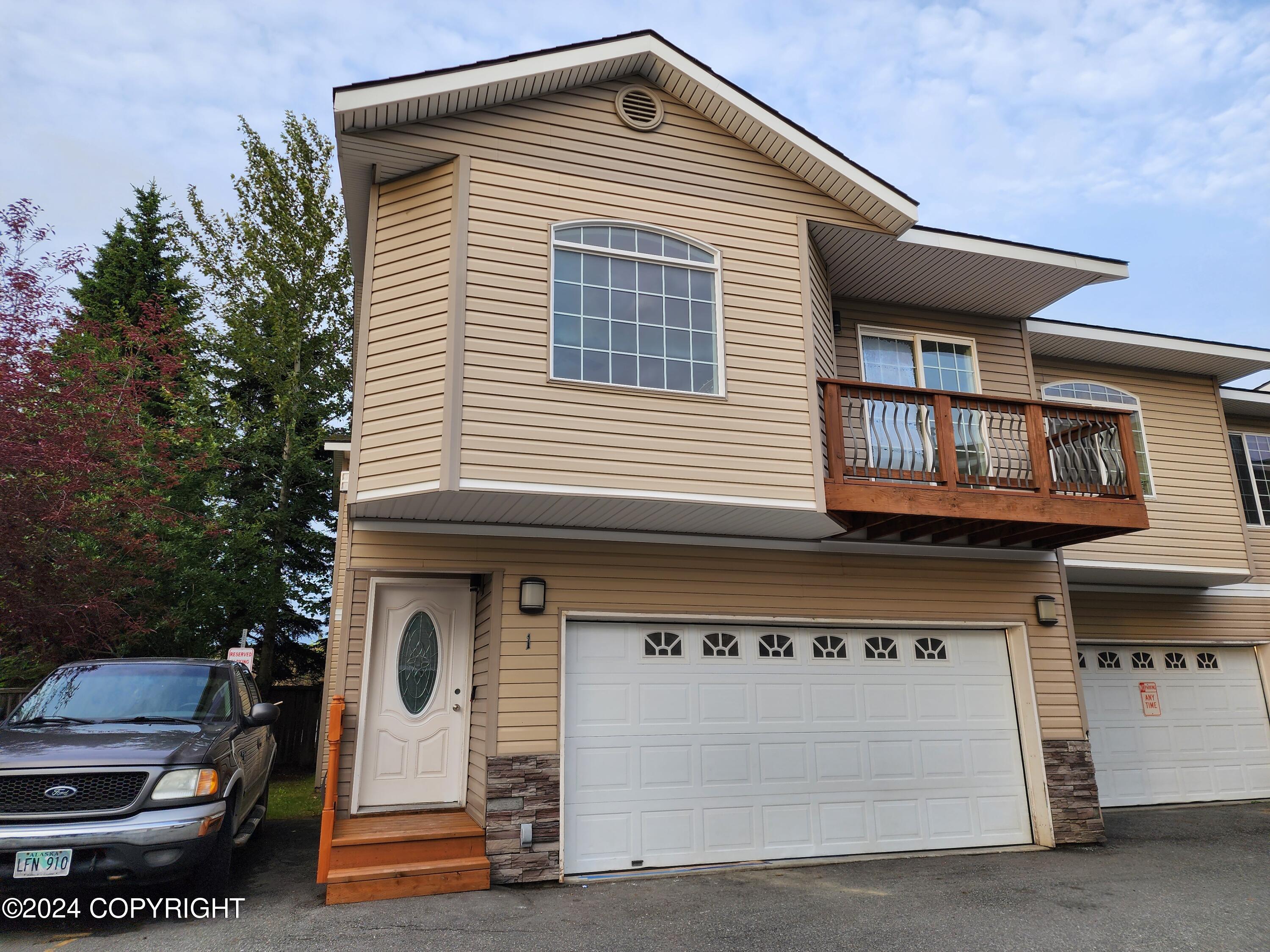 4002 Lakehurst Circle # 1