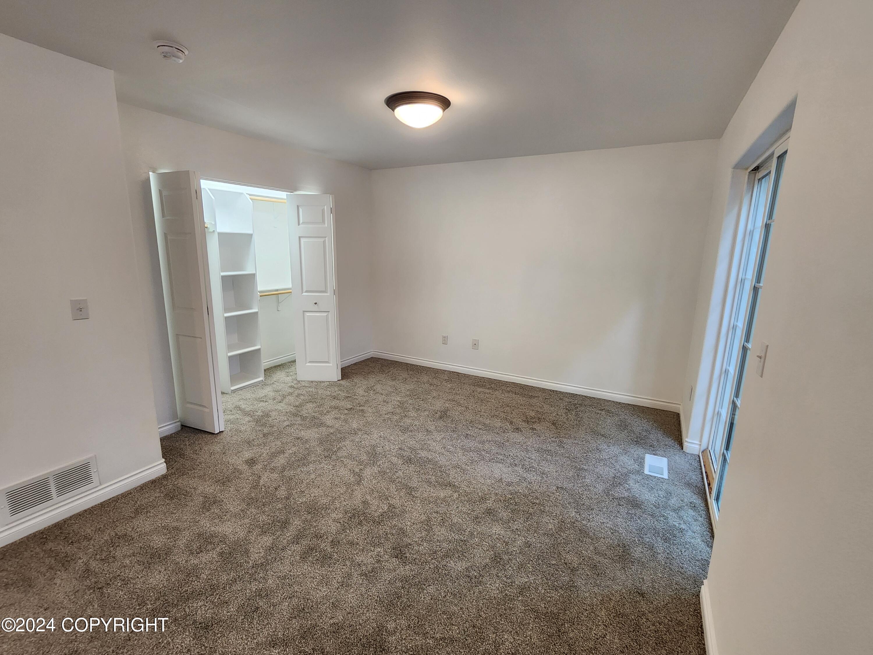 4002 Lakehurst Circle # 1