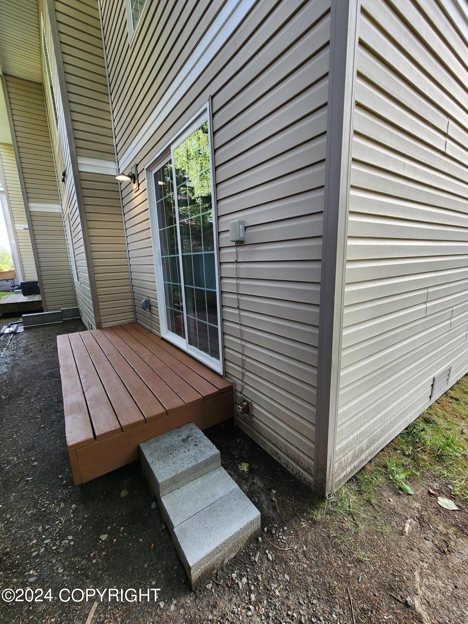 4002 Lakehurst Circle # 1