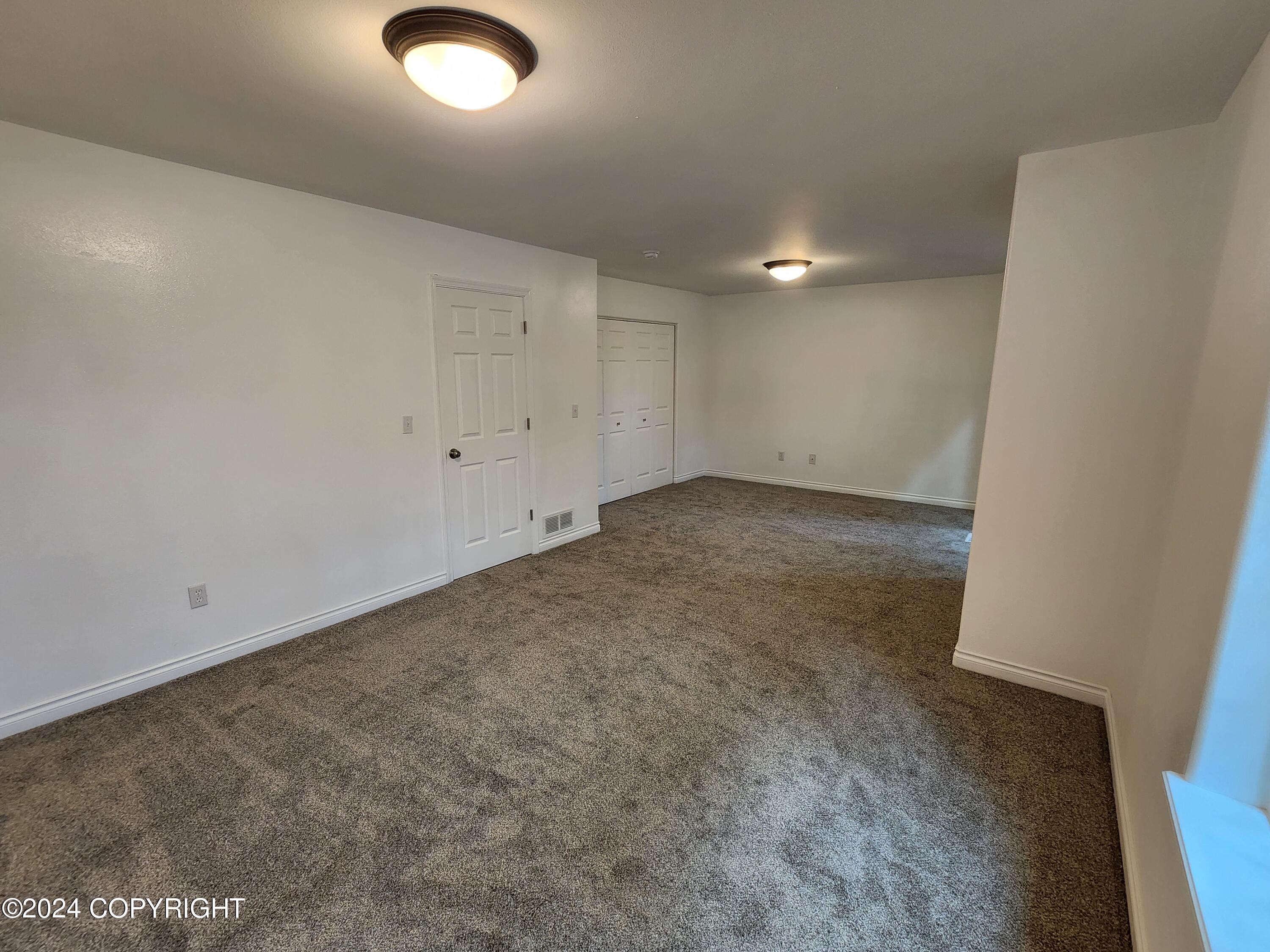 4002 Lakehurst Circle # 1