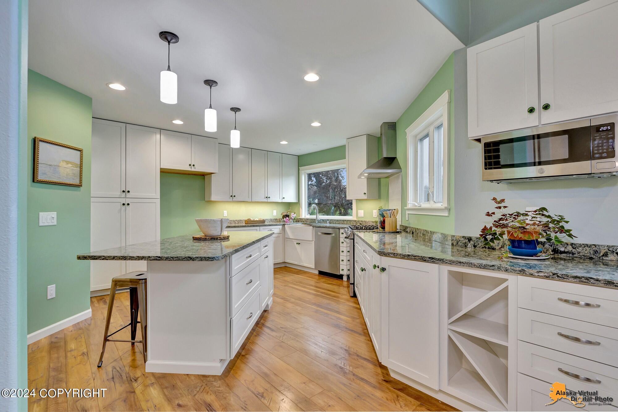 2550 Curlew Circle