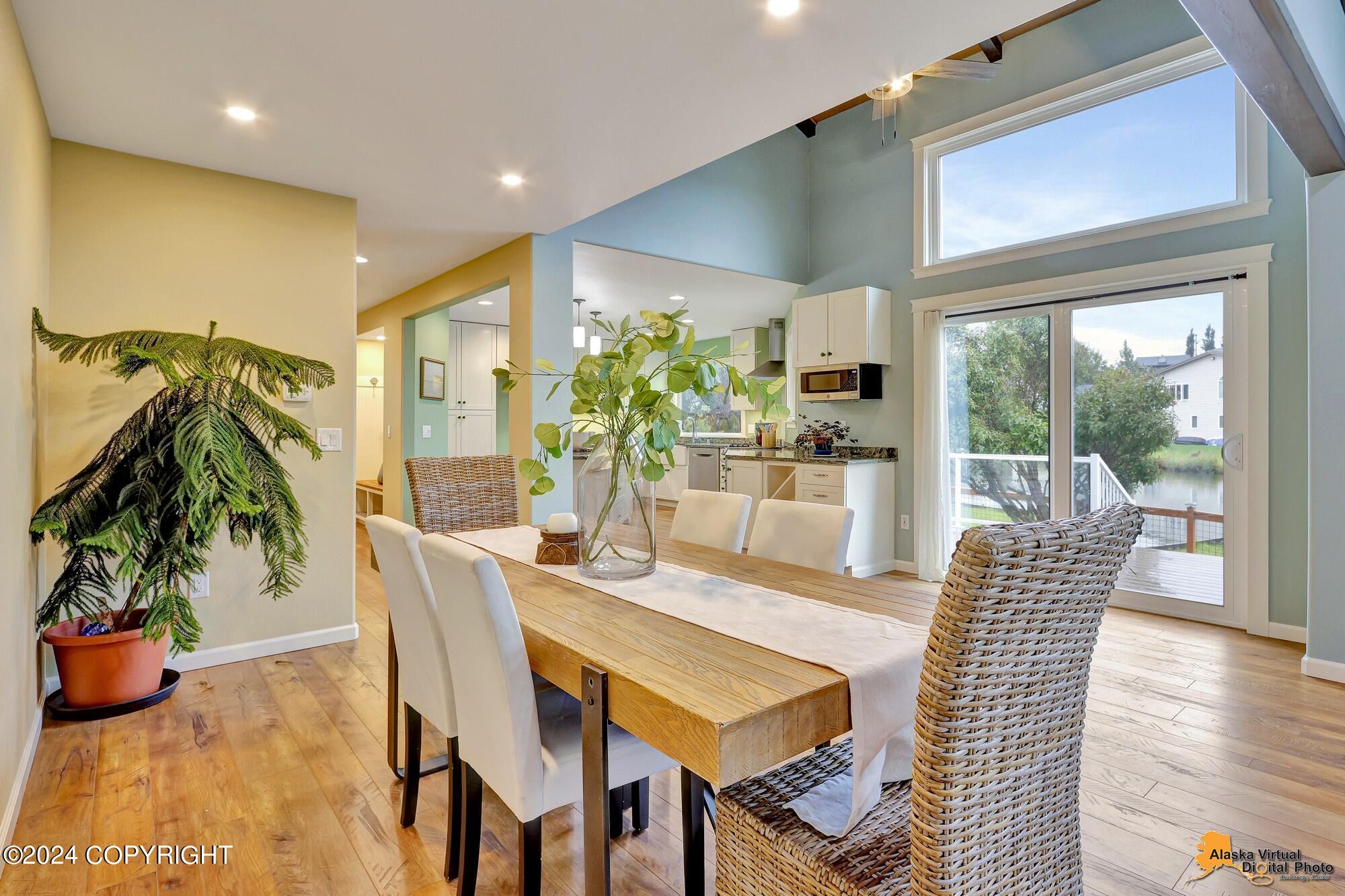 2550 Curlew Circle