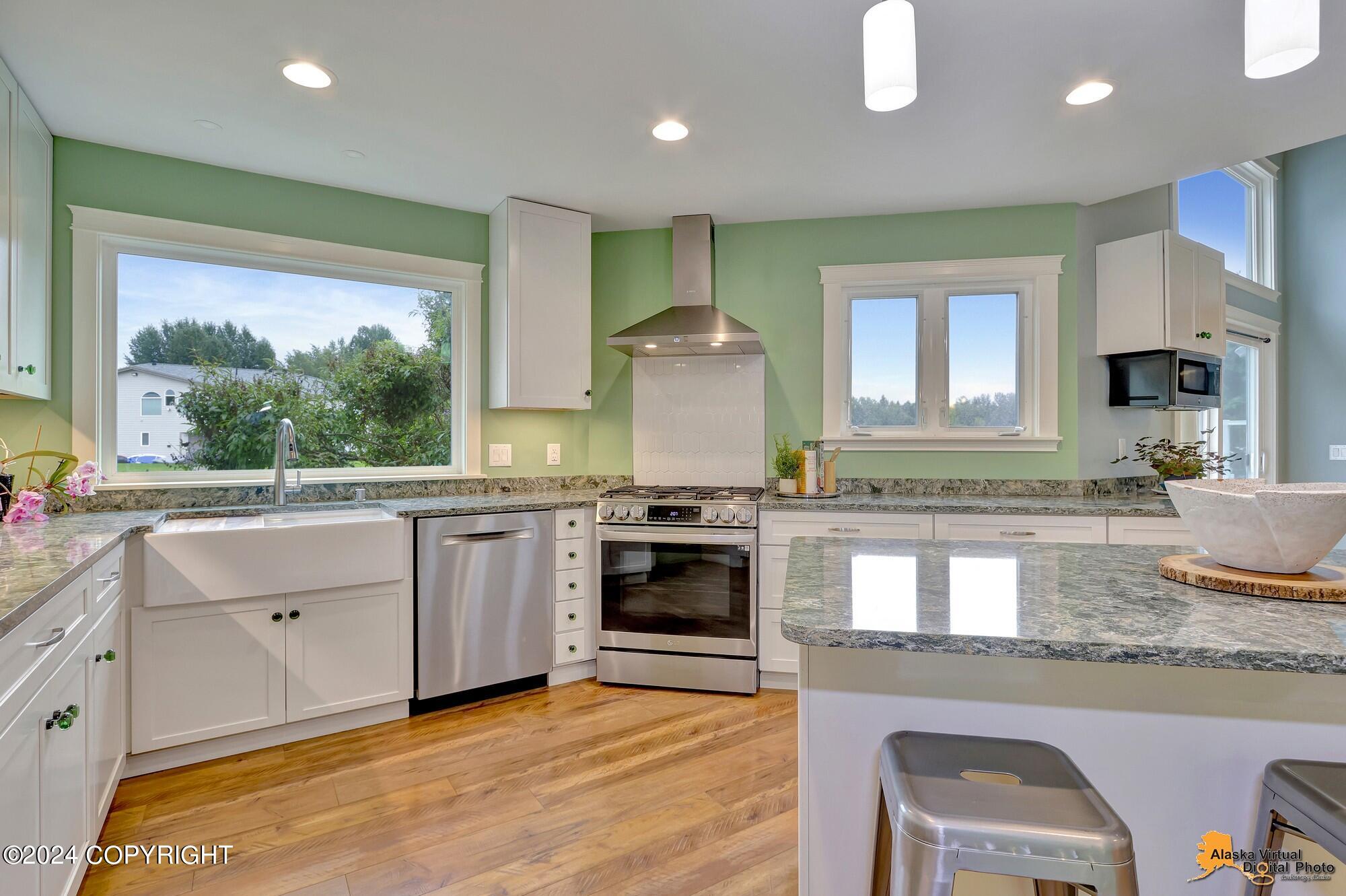 2550 Curlew Circle