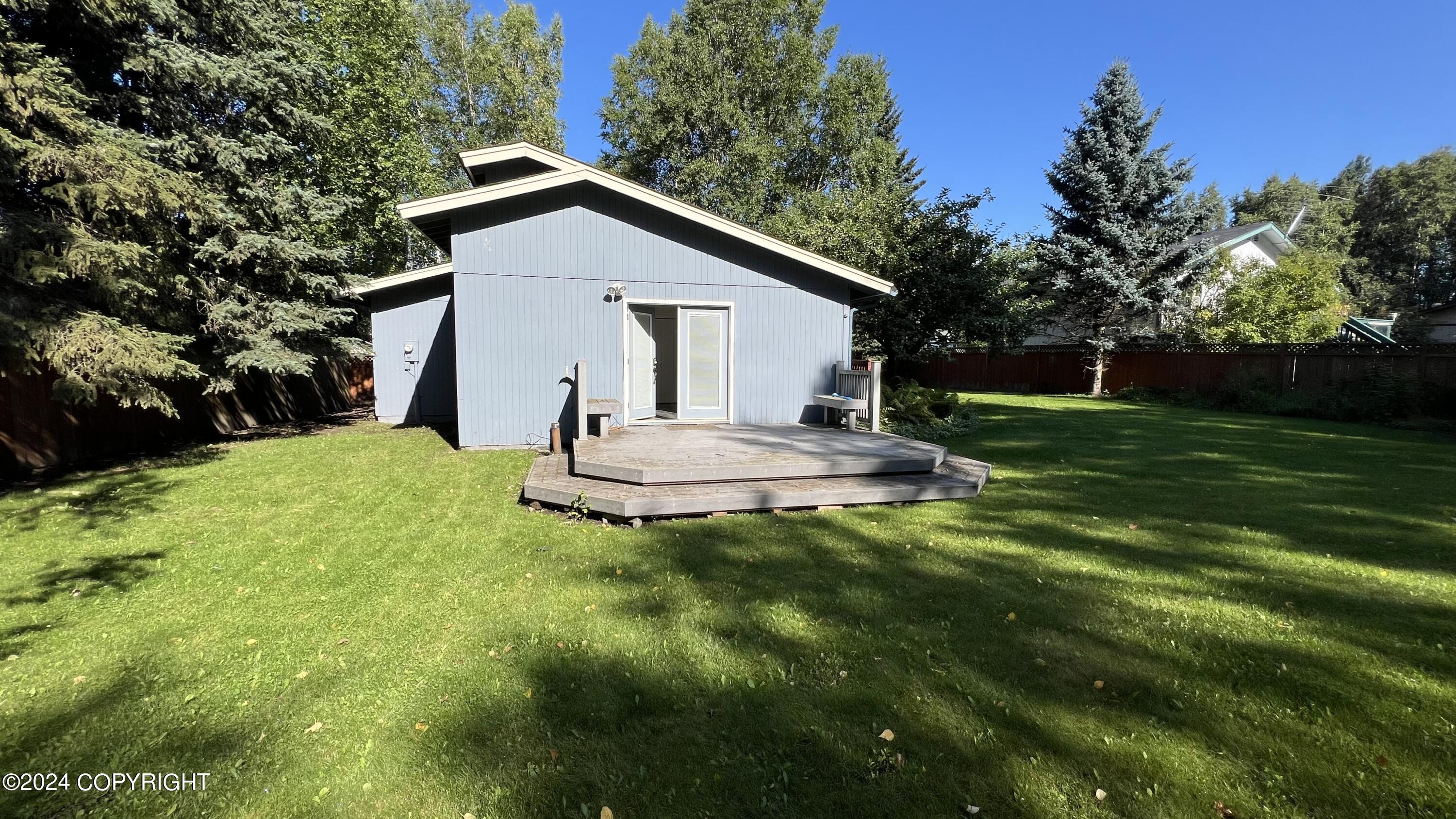 1820 Shadetree Circle