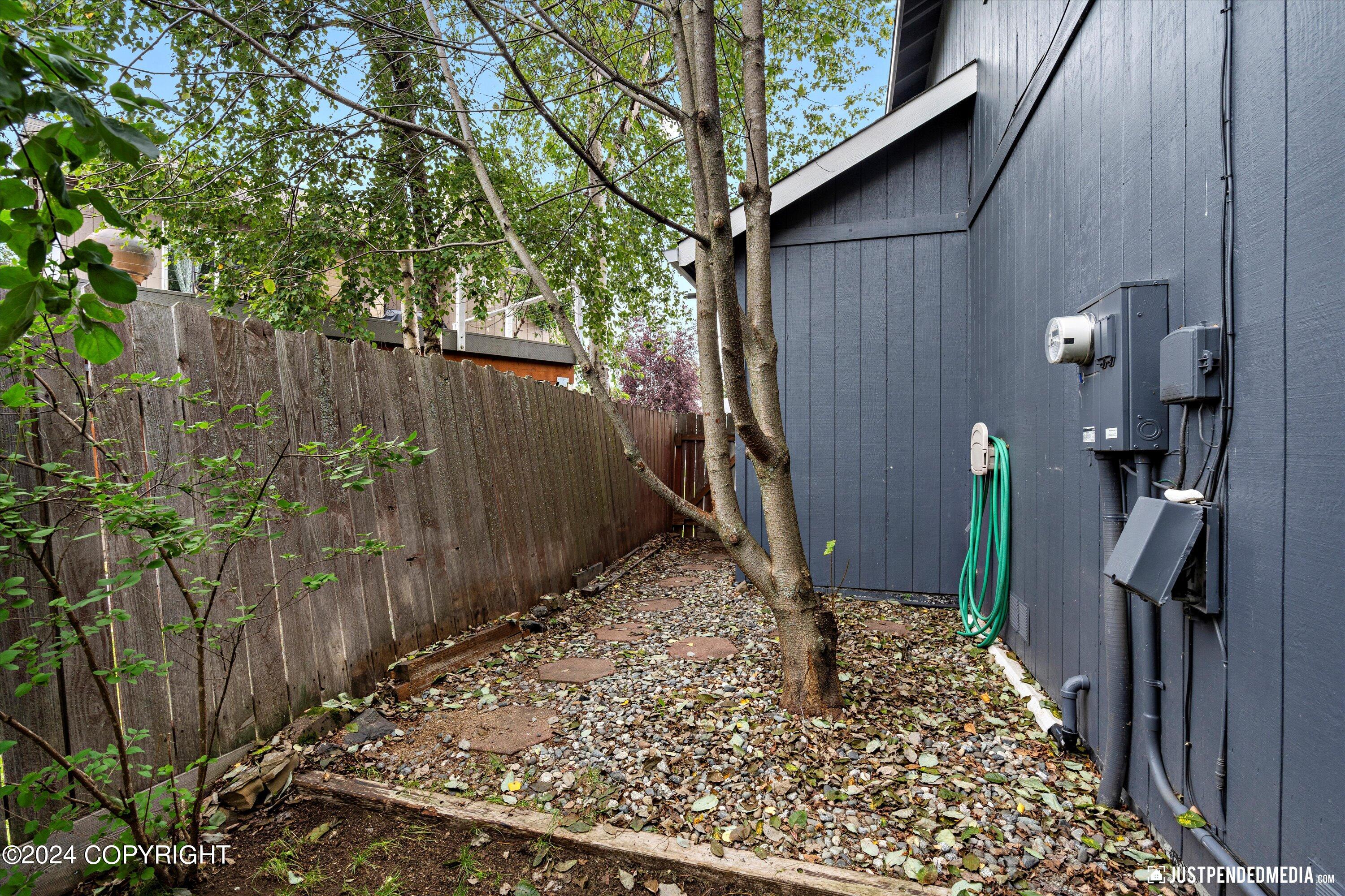 12132 Rolling Meadow Circle