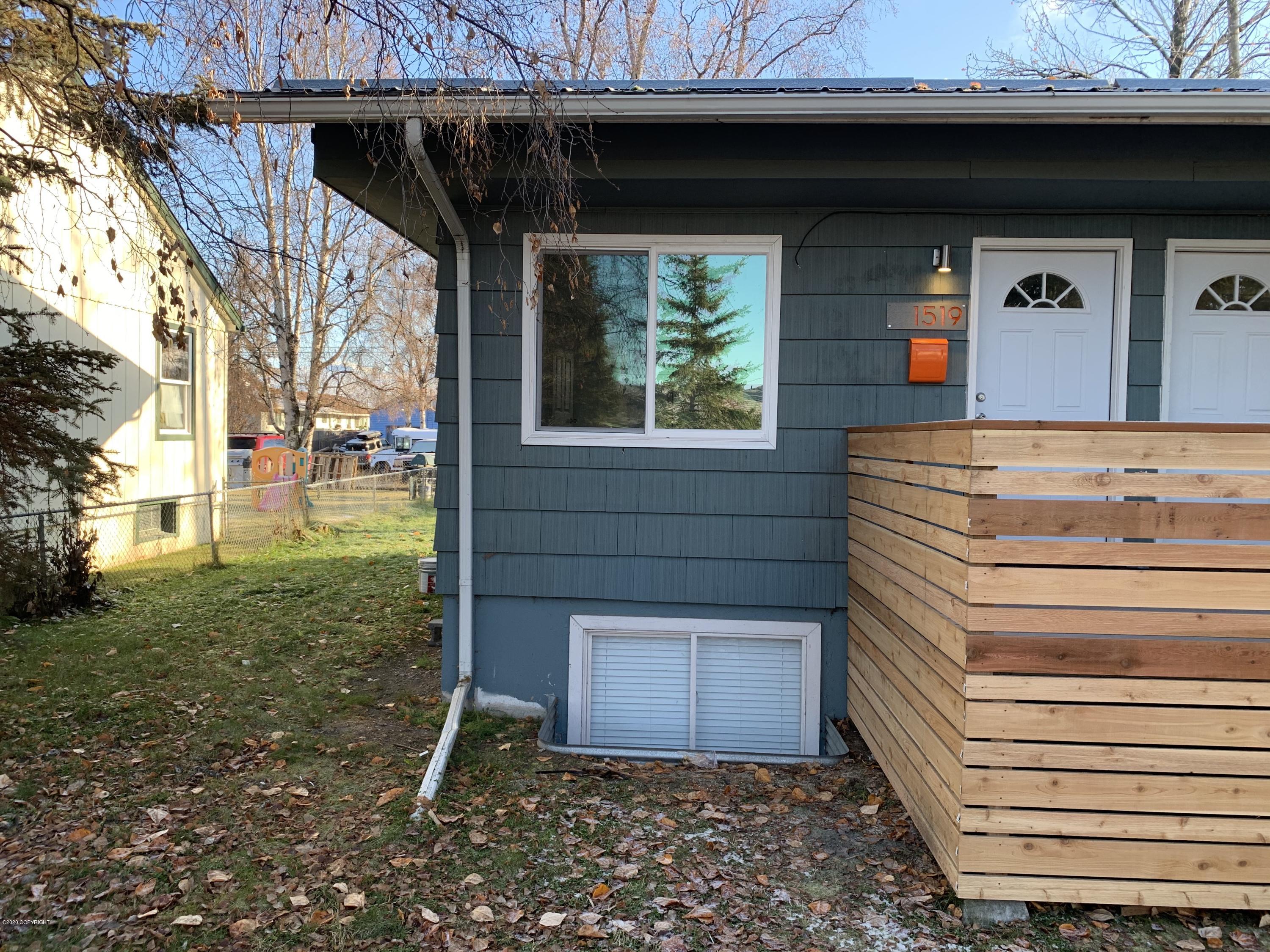 1519 Kinnikinnick Street