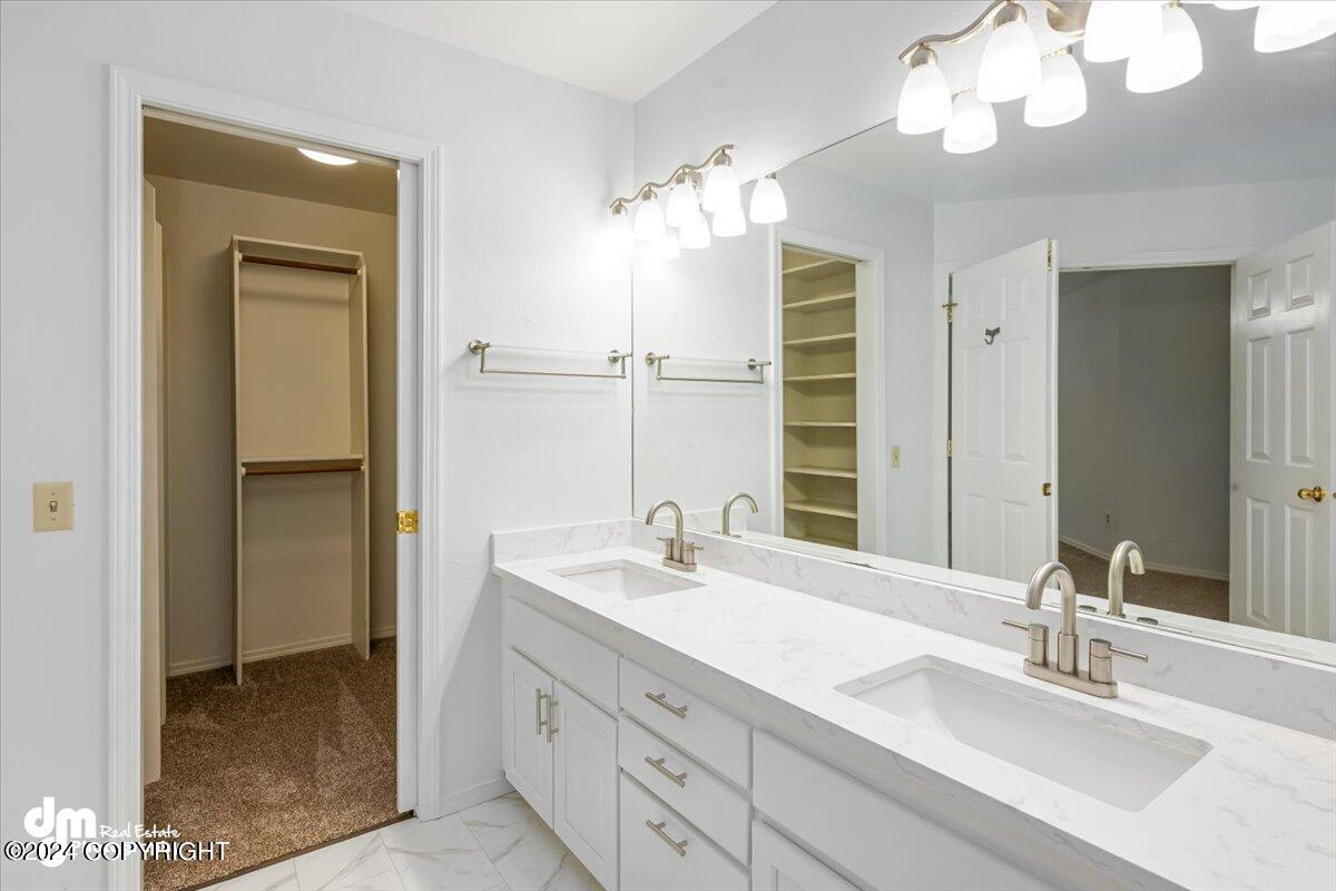 3429 Gibstay Circle
