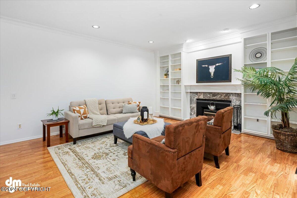3429 Gibstay Circle
