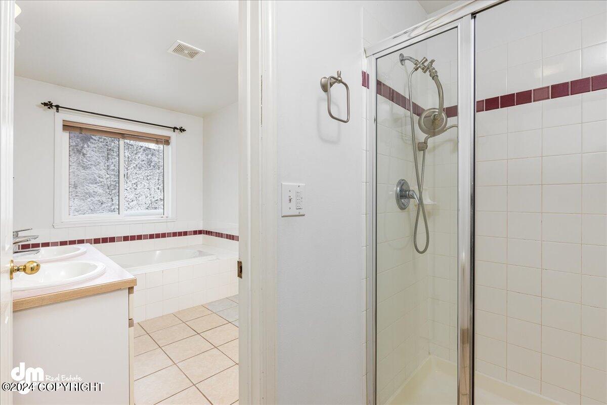 23405 Glenn Hill Circle