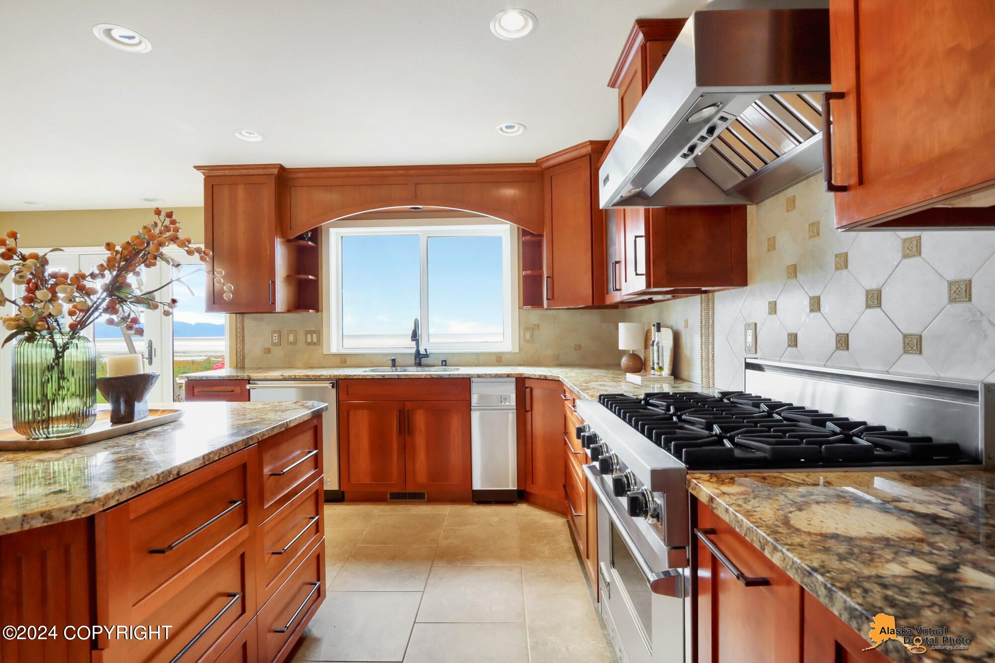 2526 Ridge Pointe Drive