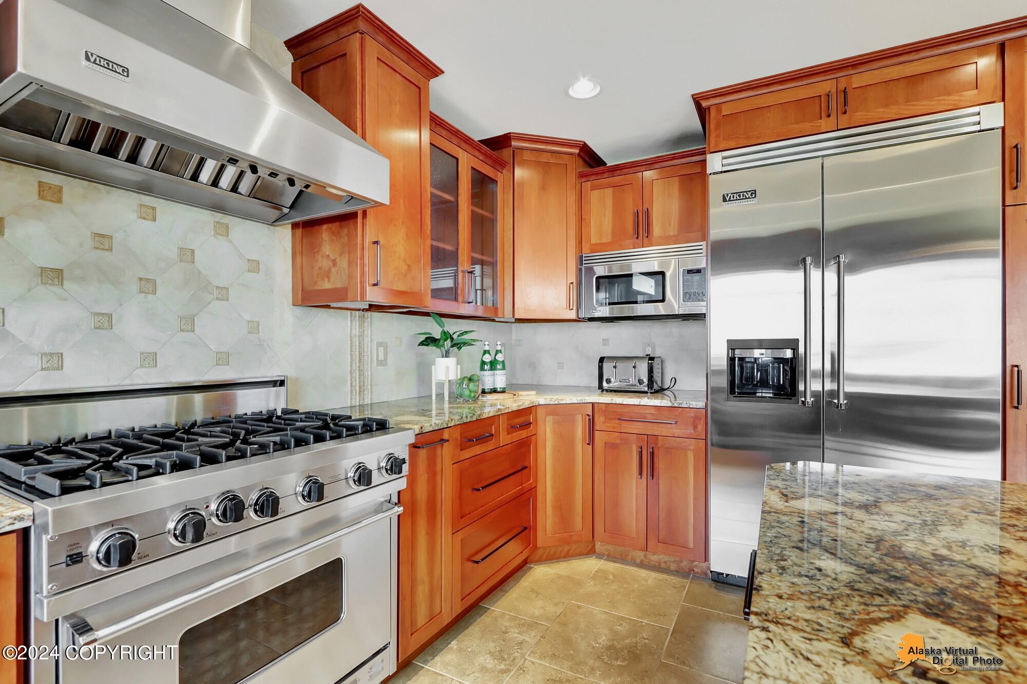 2526 Ridge Pointe Drive