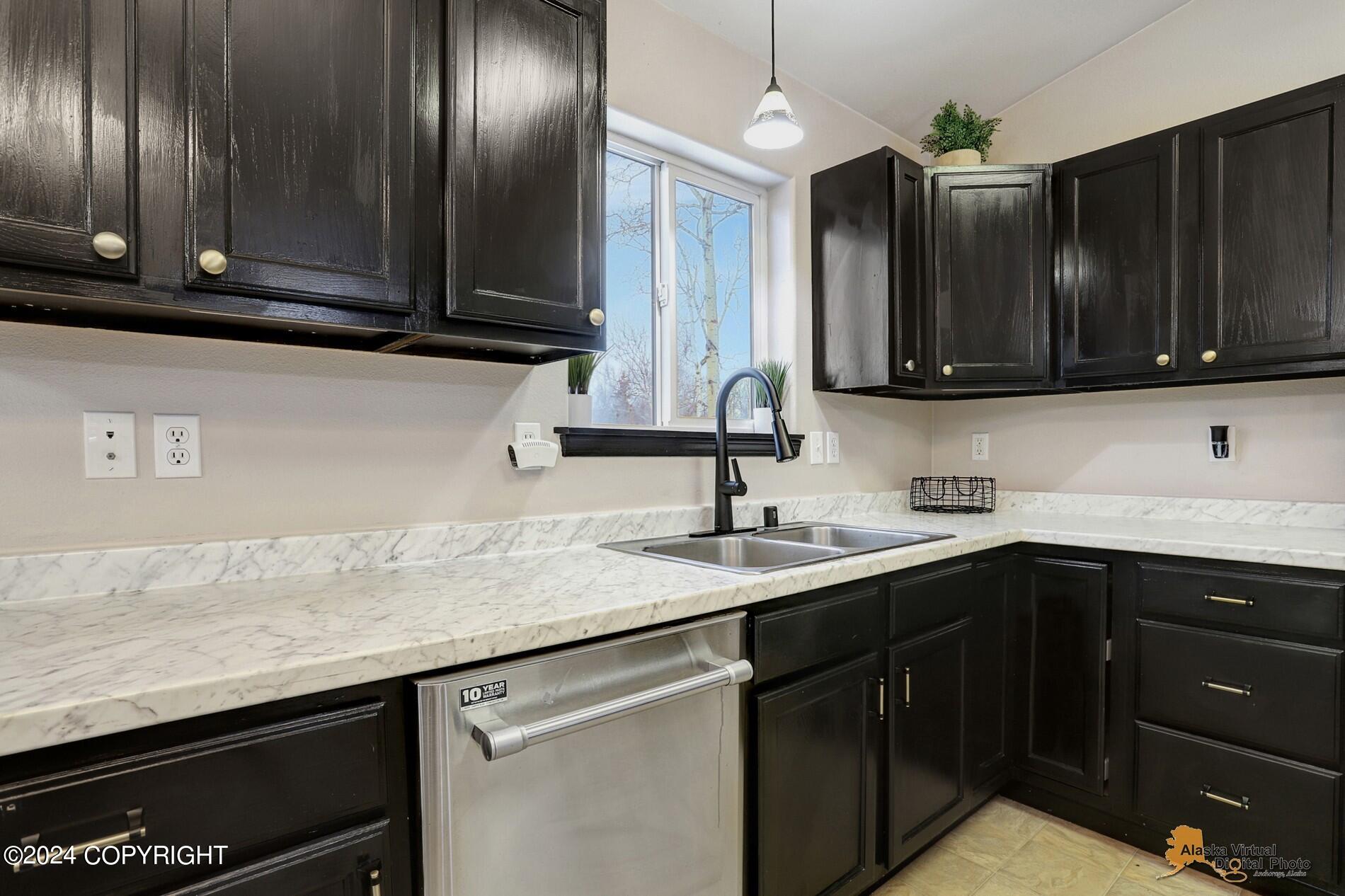 4439 E Boulder Drive