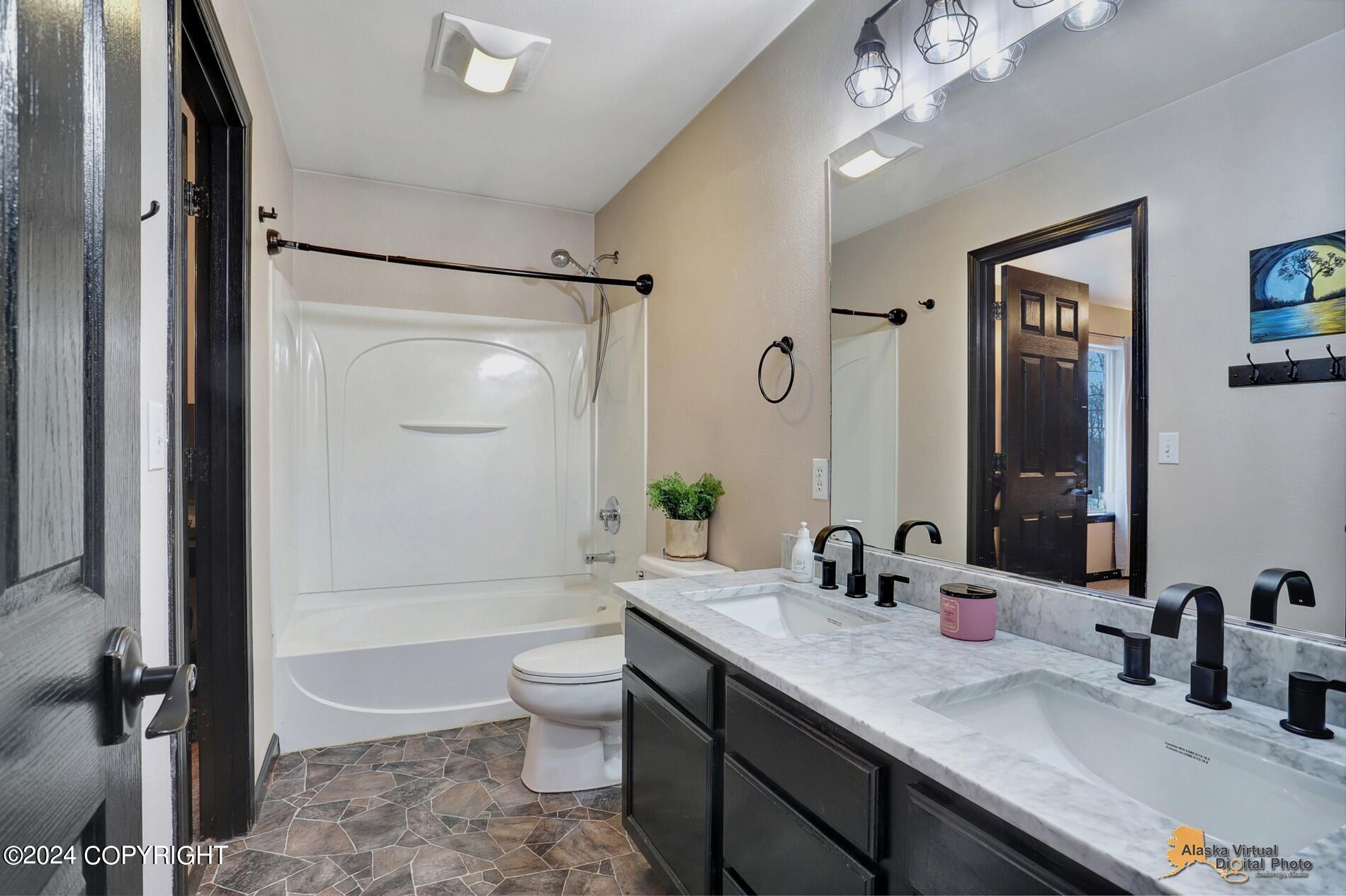 4439 E Boulder Drive