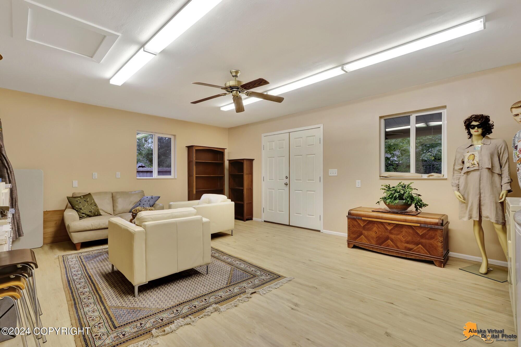 2514 Captain Cook Drive