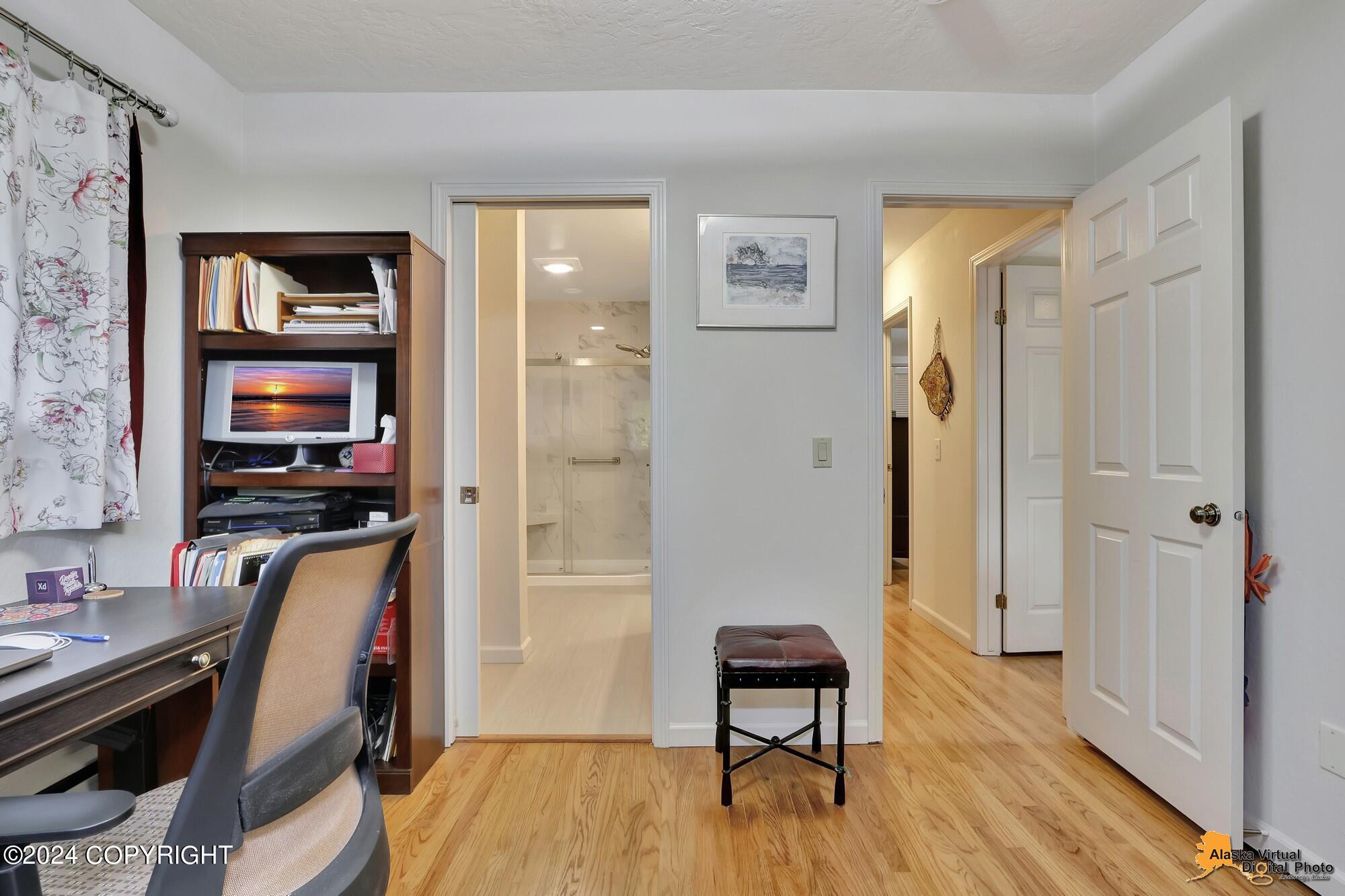 2514 Captain Cook Drive