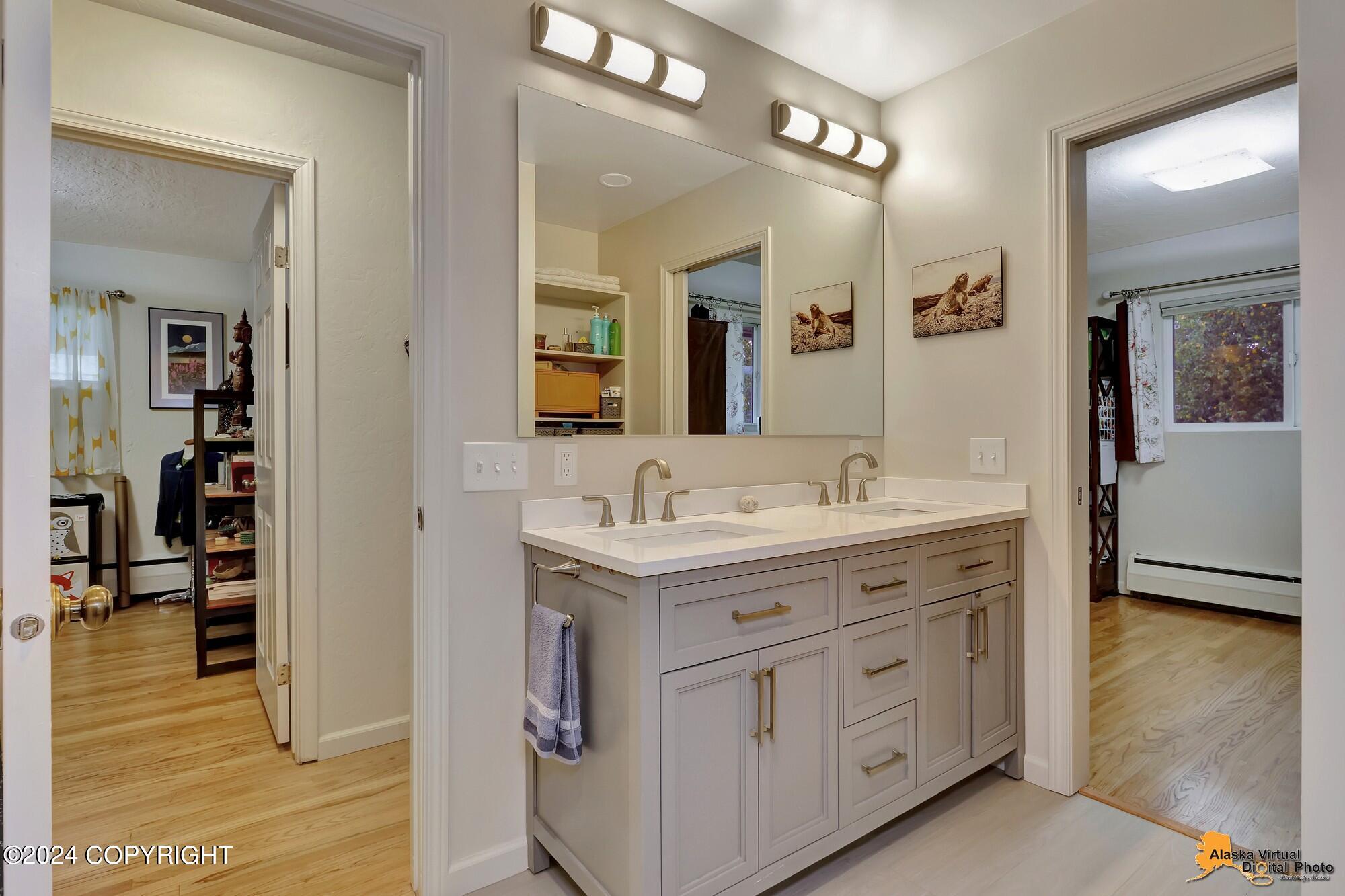 2514 Captain Cook Drive