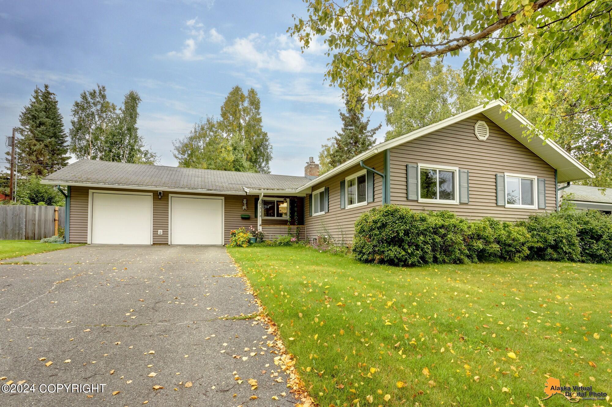 2514 Captain Cook Drive