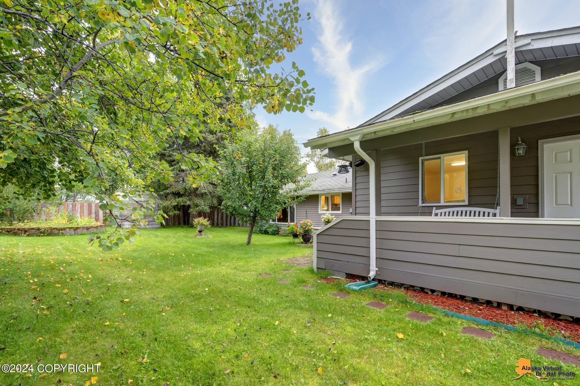 2514 Captain Cook Drive