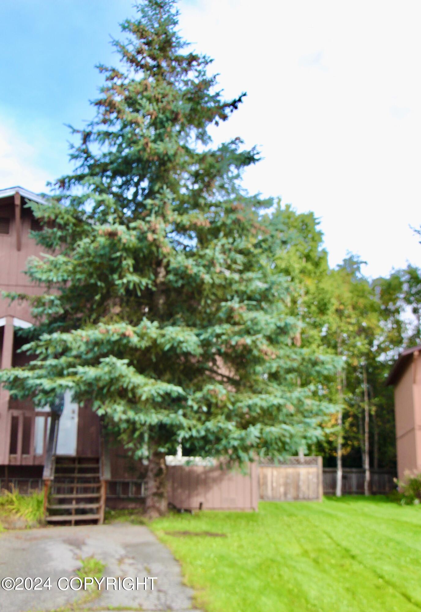 245 Fall Leaf Circle