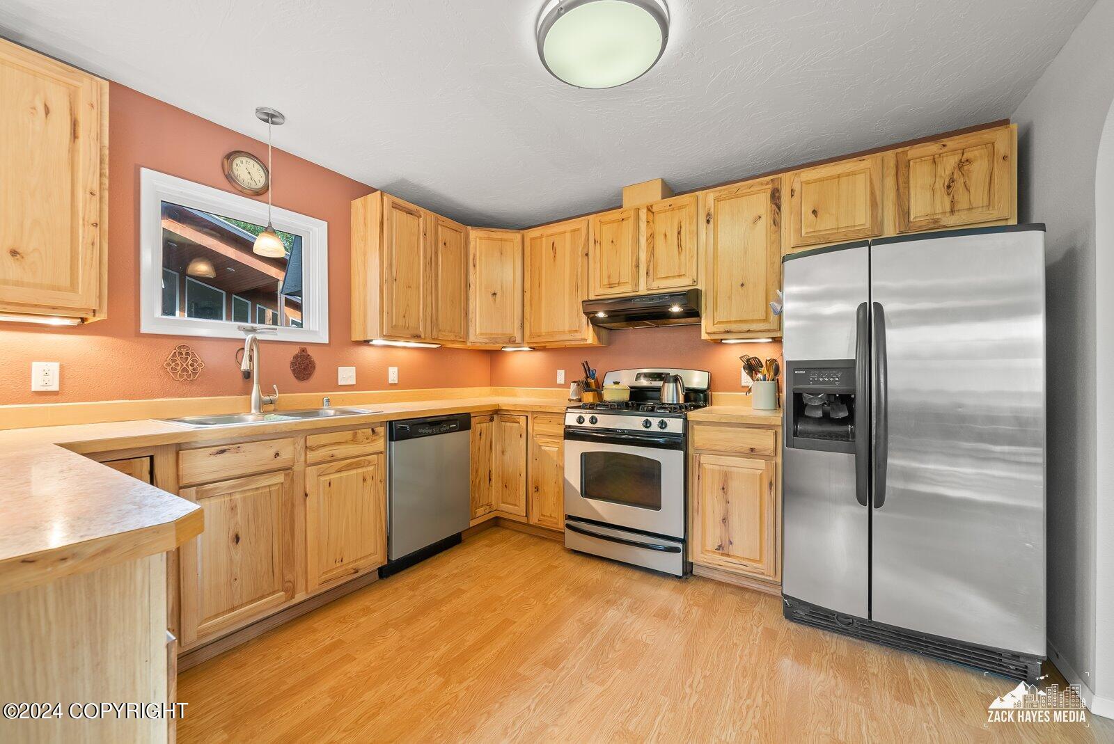 3515 Fordham Drive