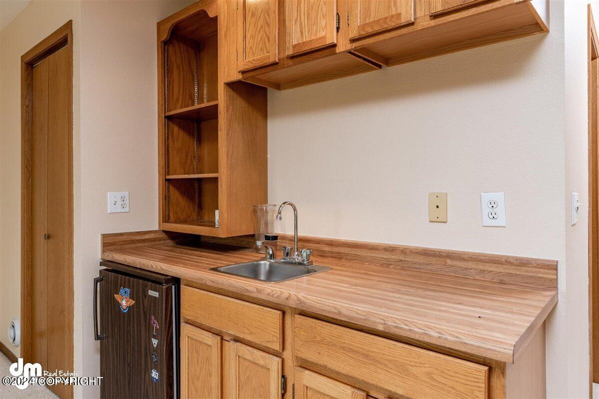 6130 Blackberry Street