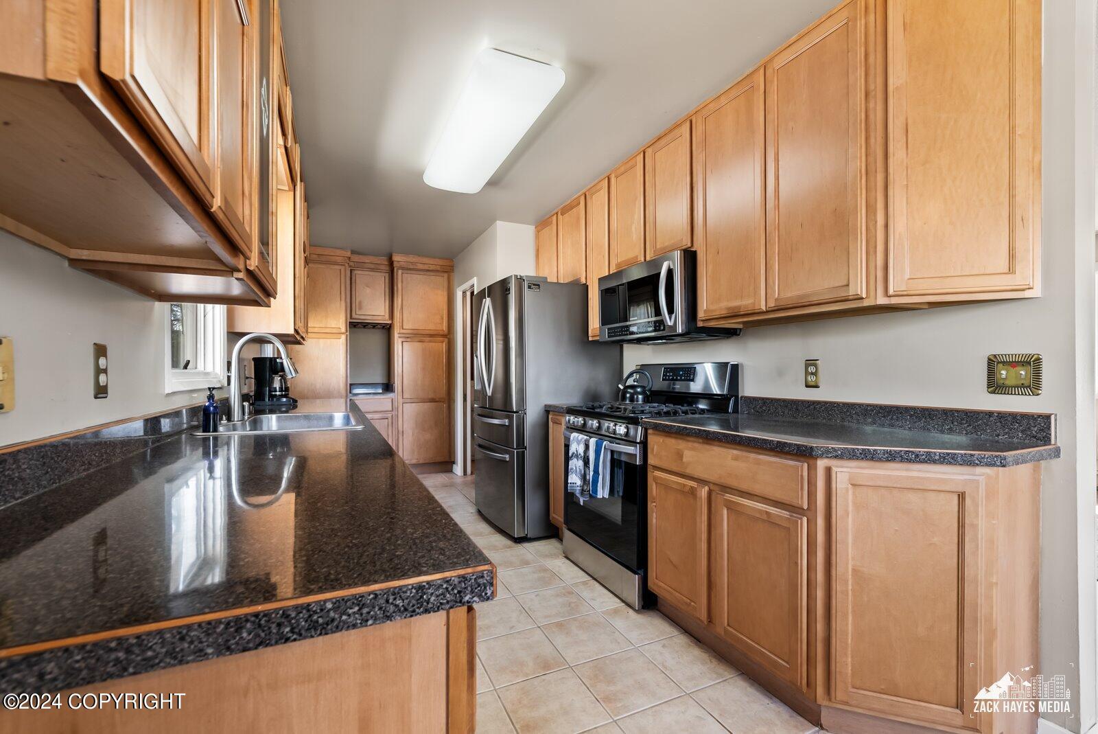 531 E 46th Place # A Unit: #A