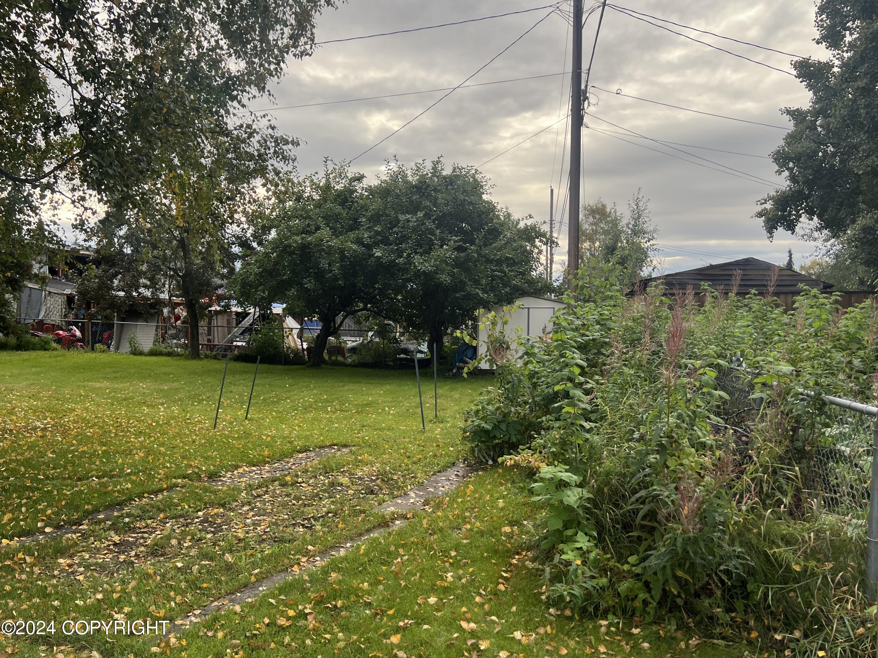 2201 W 47th Avenue