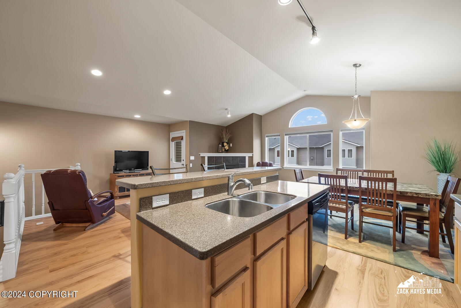 2663 Aspen Heights Loop