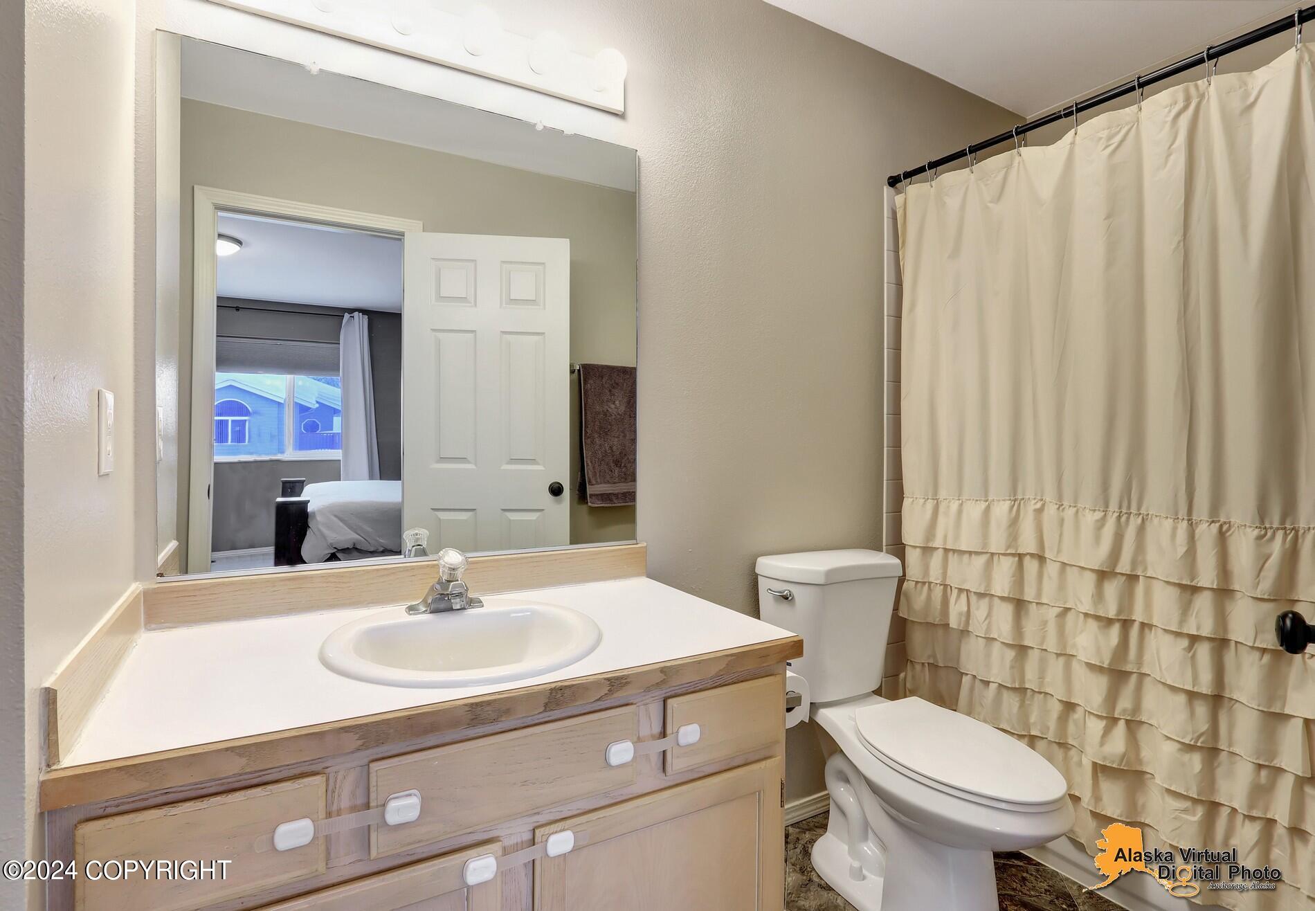 8543 Cross Pointe Loop