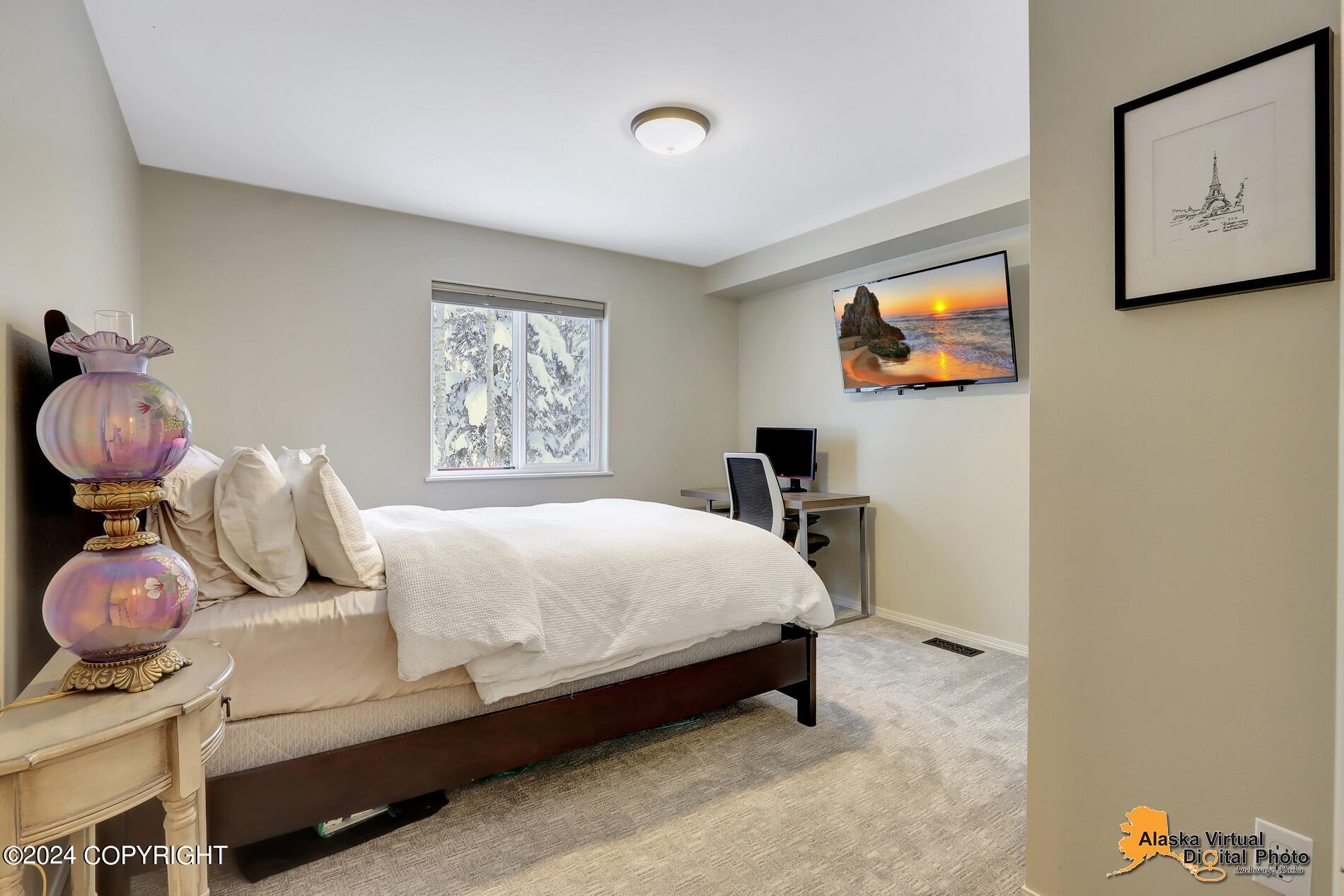 8543 Cross Pointe Loop