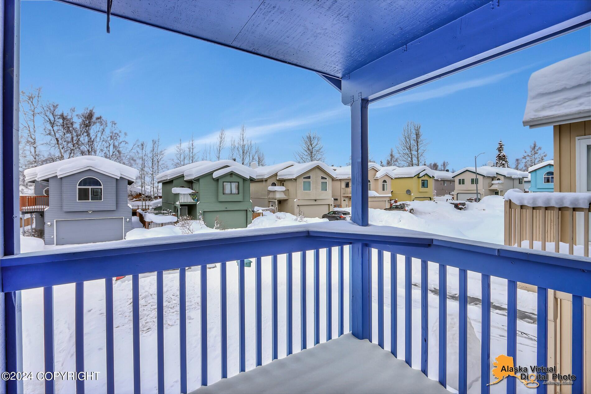 8543 Cross Pointe Loop