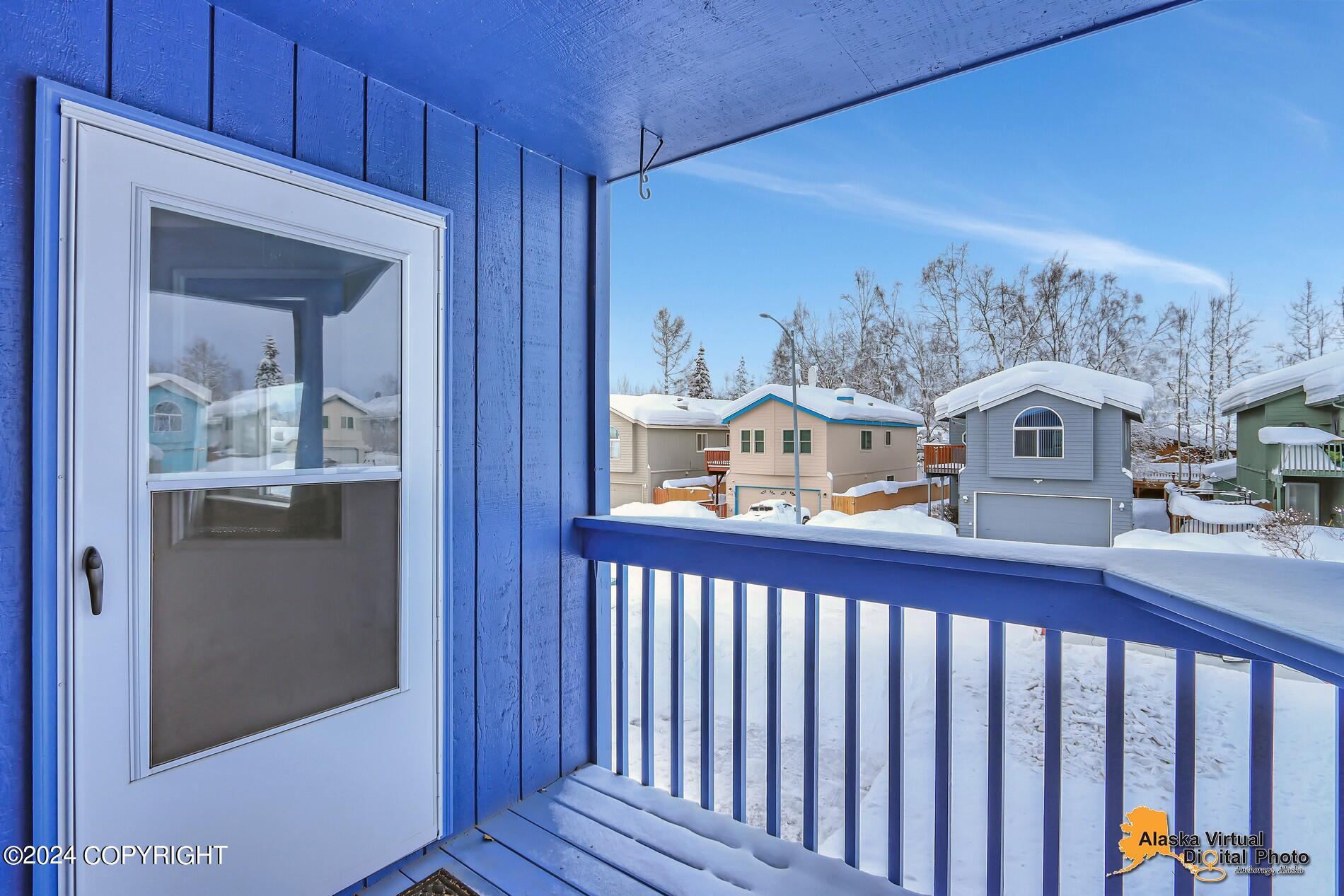 8543 Cross Pointe Loop